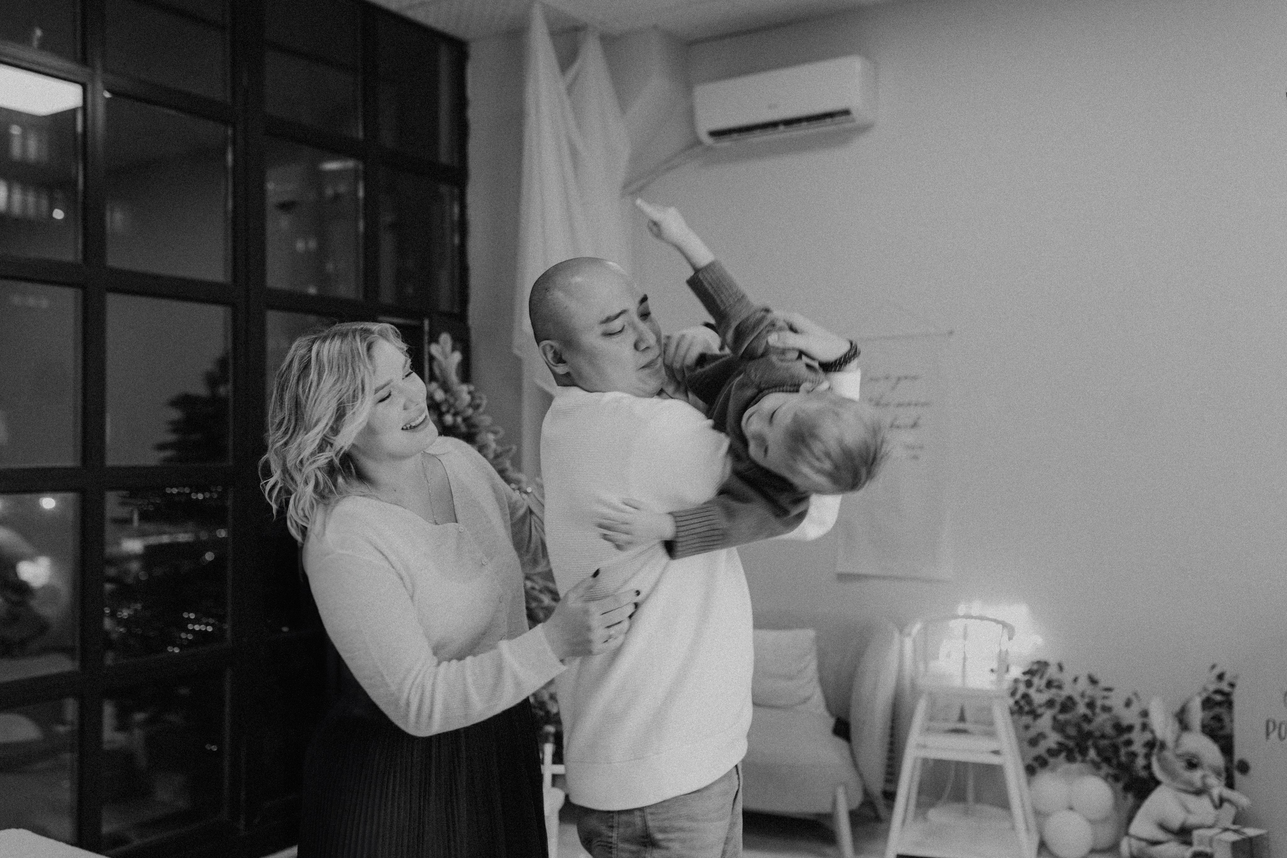 Семейные истории. Свадебный и семейный фотограф в Алматы Laura Dosmann