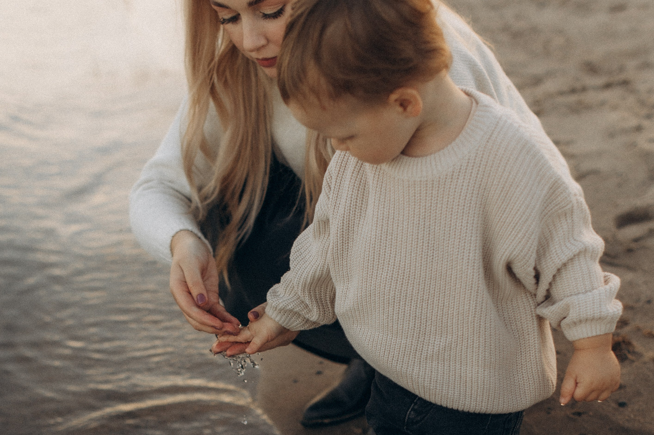 Альбина с сыновьями, сентябрь. Семейный фотограф lifestyle в Новосибирске Елена Шпилевая