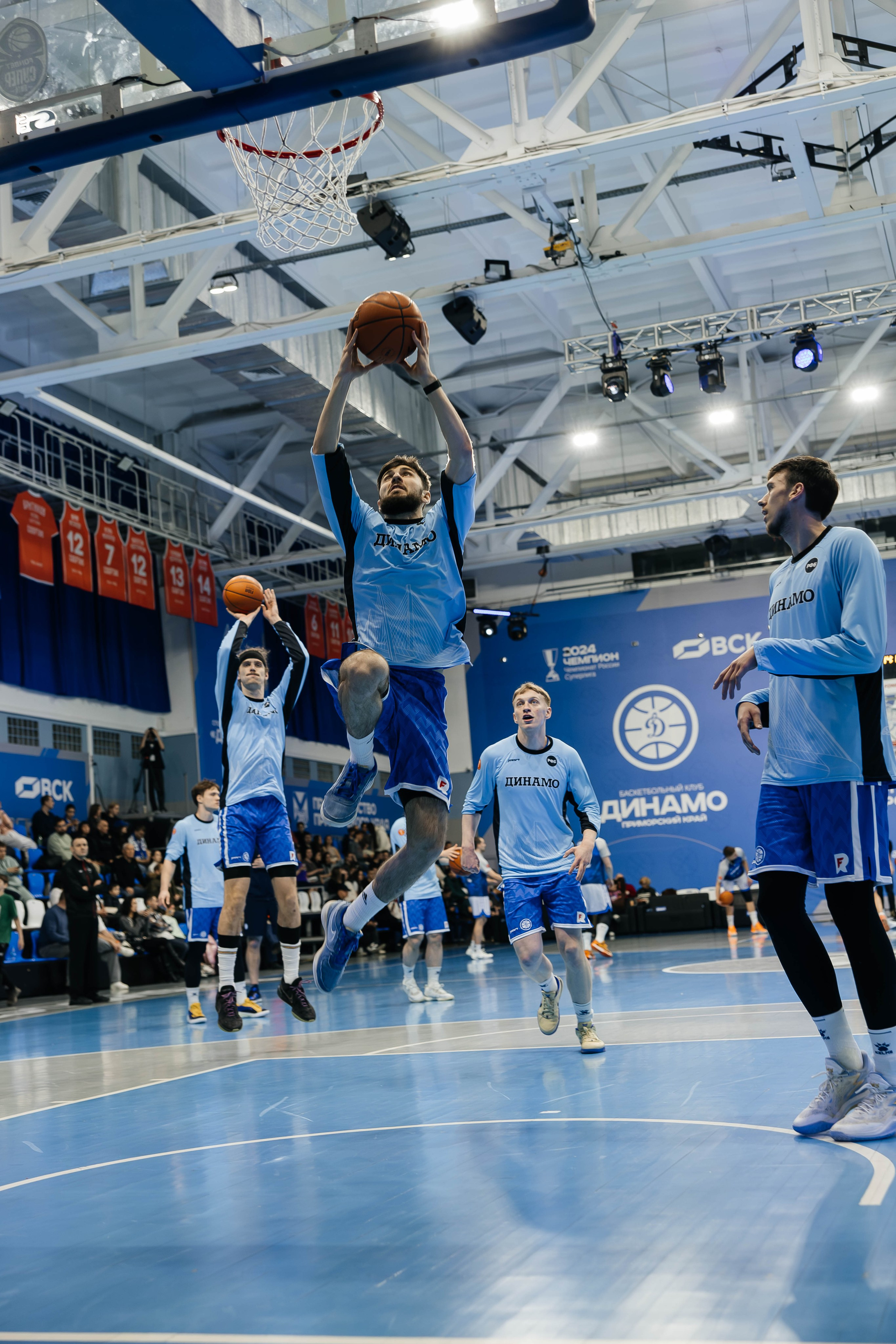 Баскетбол — Динамо. Репортажный и свадебный фотограф во Владивостоке Максим Цой