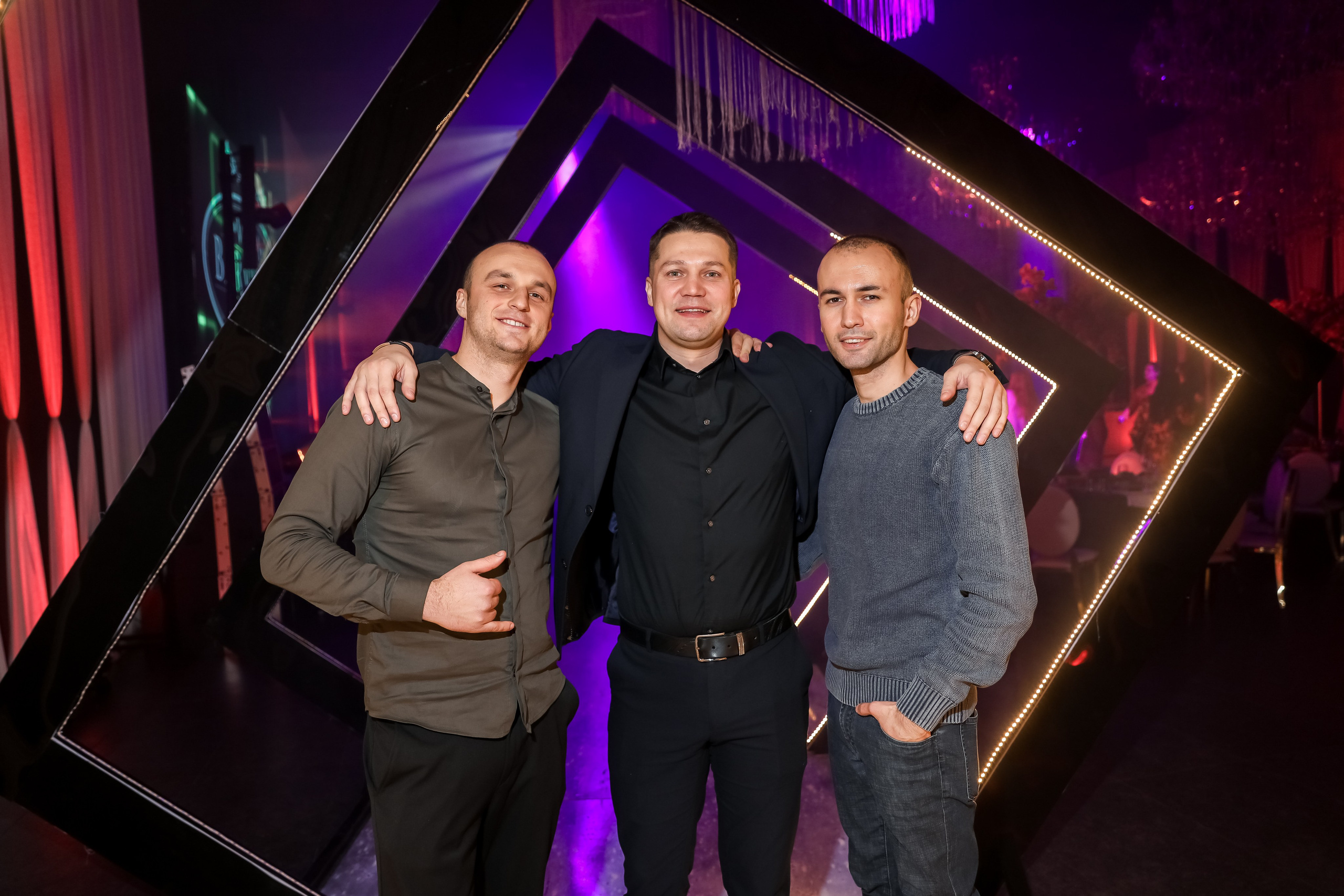 Happy Birthday КОММУНИКАТОР. Photographer Viktoriya Markushina «My world throug»