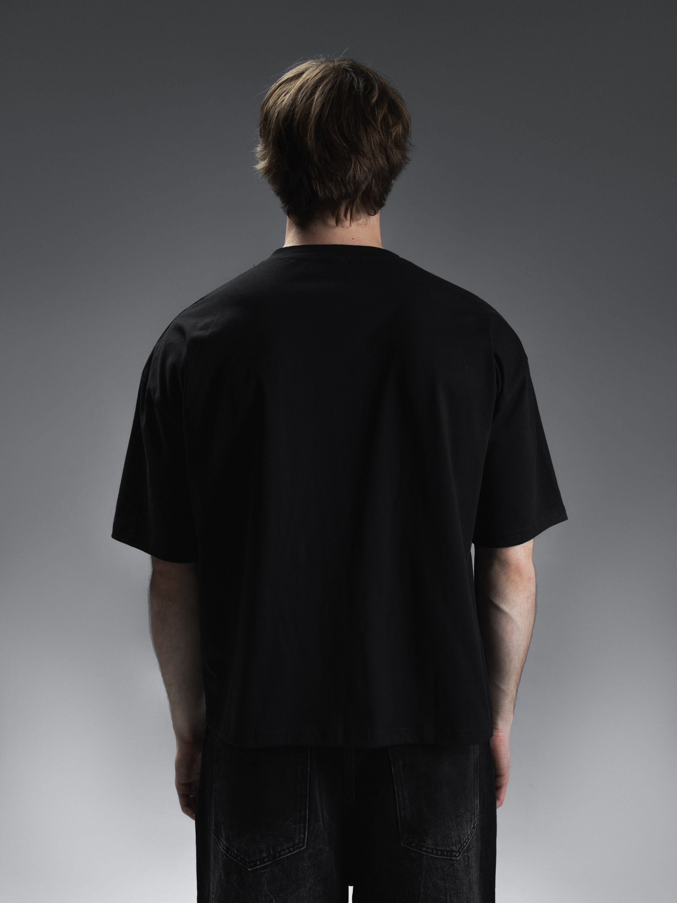 КАТАЛОГ | серый фон. RUNA production — стильные съемки для брендов