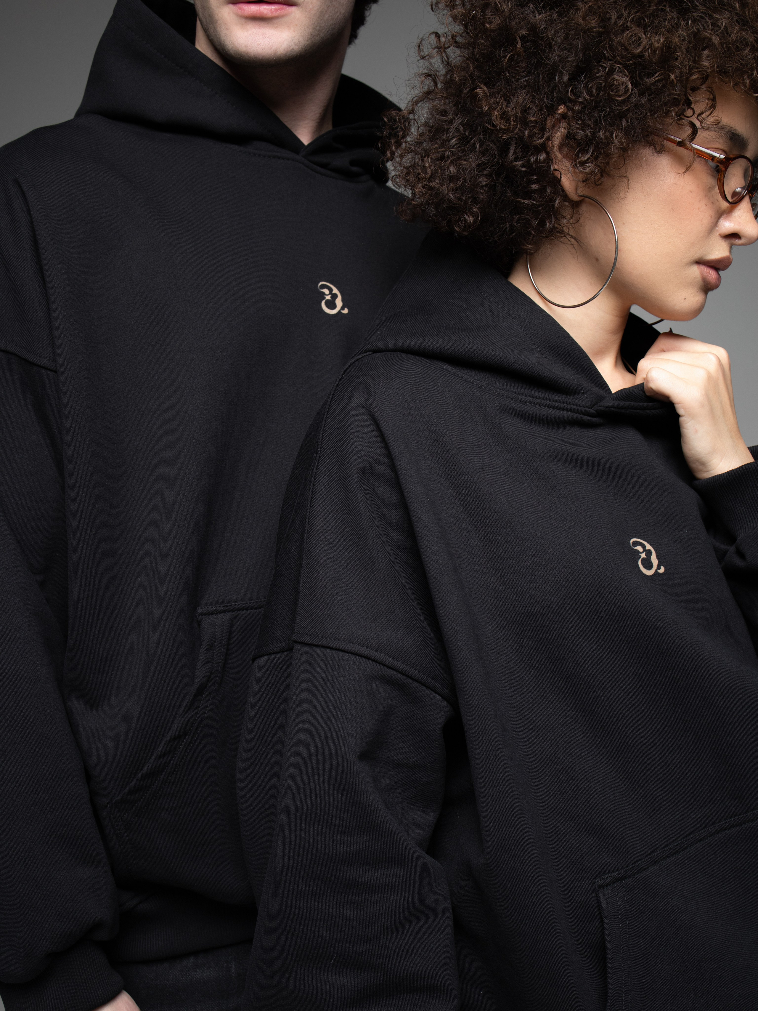 КАТАЛОГ | серый фон. RUNA production — стильные съемки для брендов