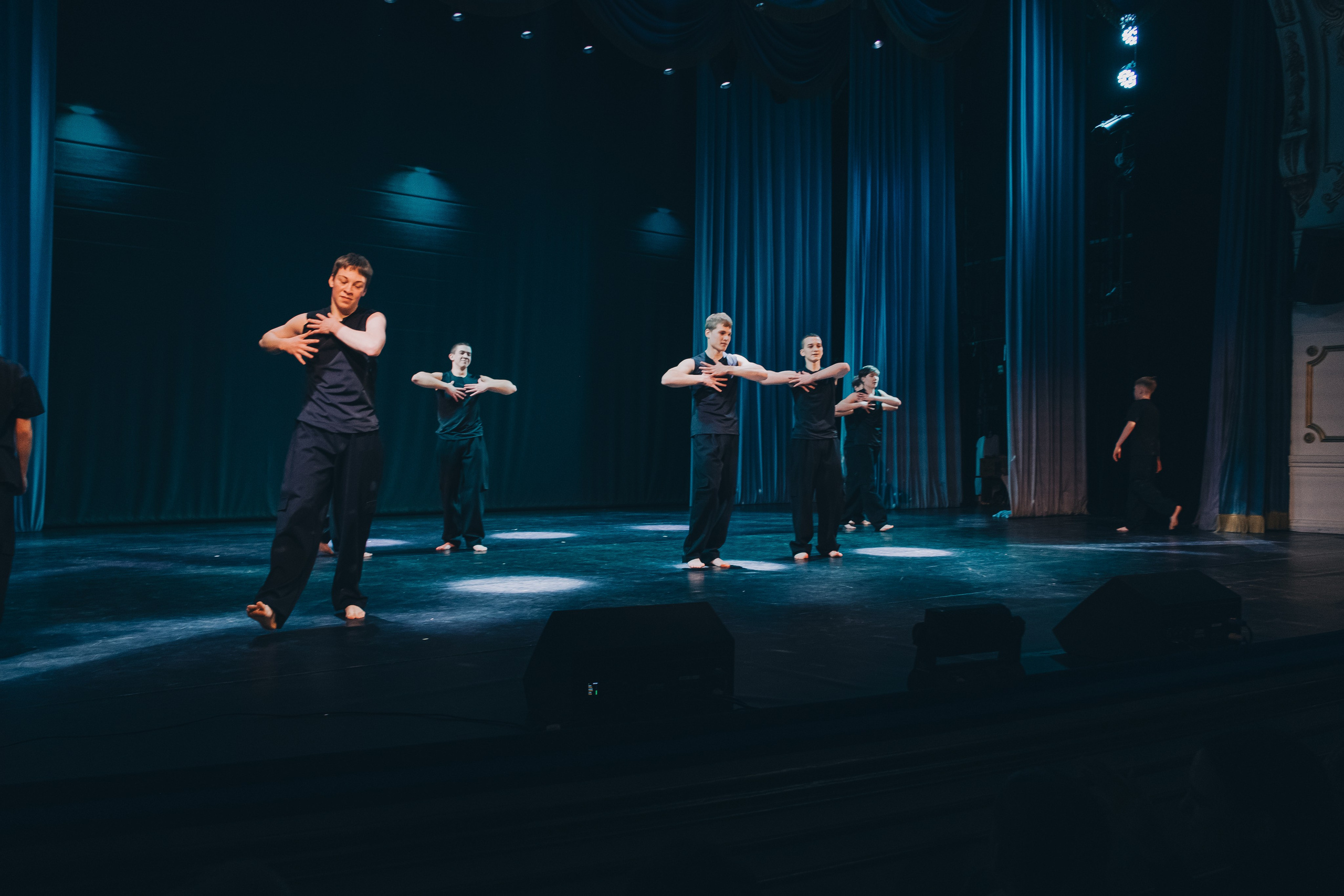 Танцевальный концерт. Фотограф в Иркутске Анна Мирошникова
