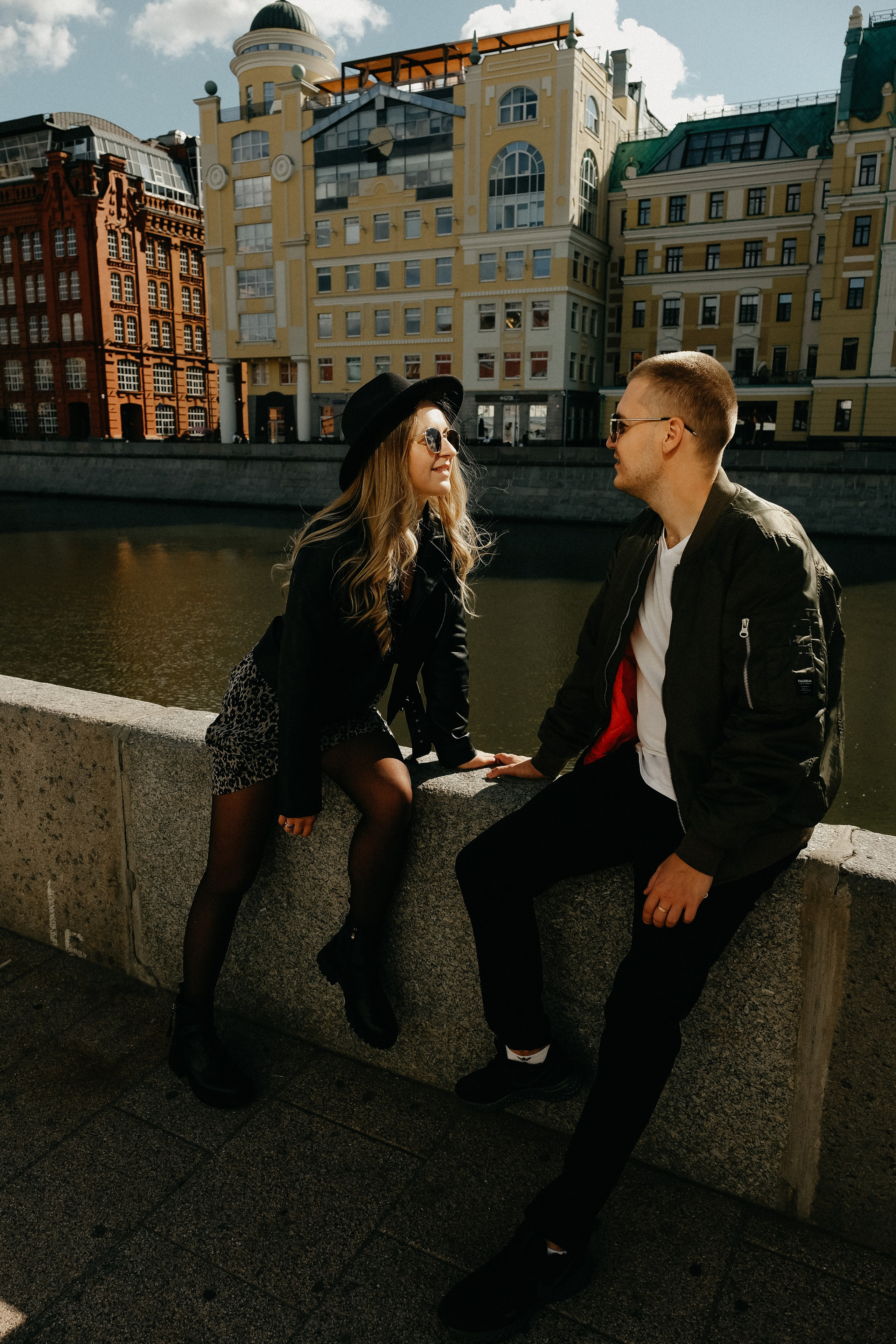 Солнце на Красном Октябре. Свадебный фотограф Александра Тюлякова