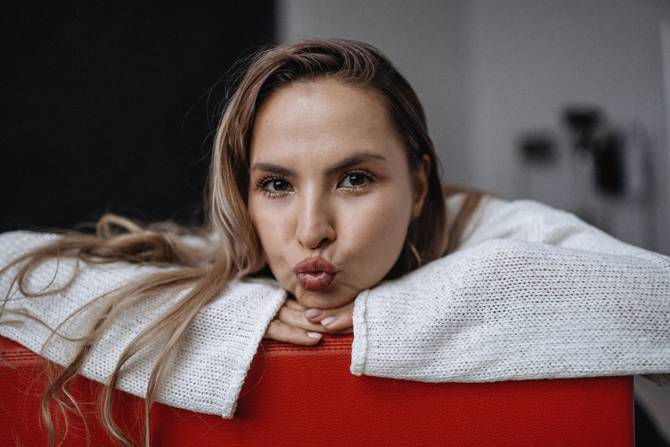 Марина в студии. Портретный фотограф в Москве Ольга Акушко