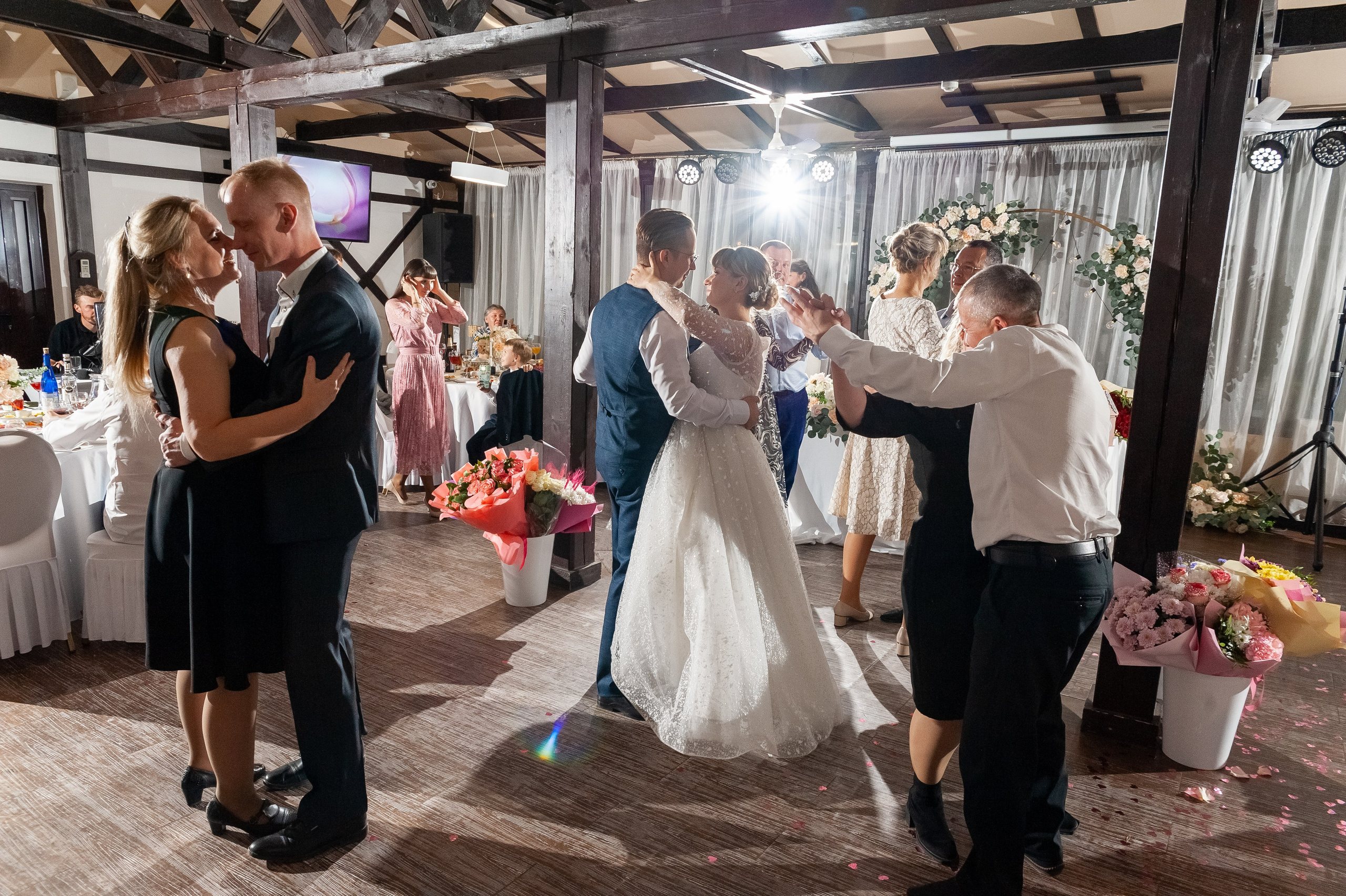 Александр и Ксения. Фотограф в Екатеринбурге Артём Зайнетдинов