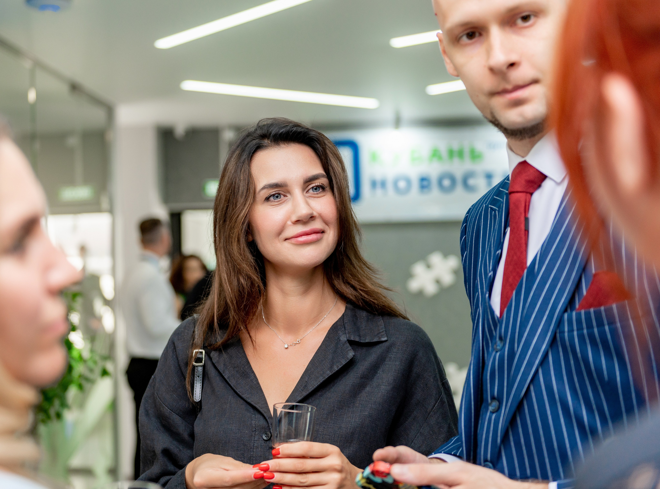 Открытие нового офиса в агенстве недвижимости Кубань-Новострой. Фотограф Юлия Куталова | Краснодар