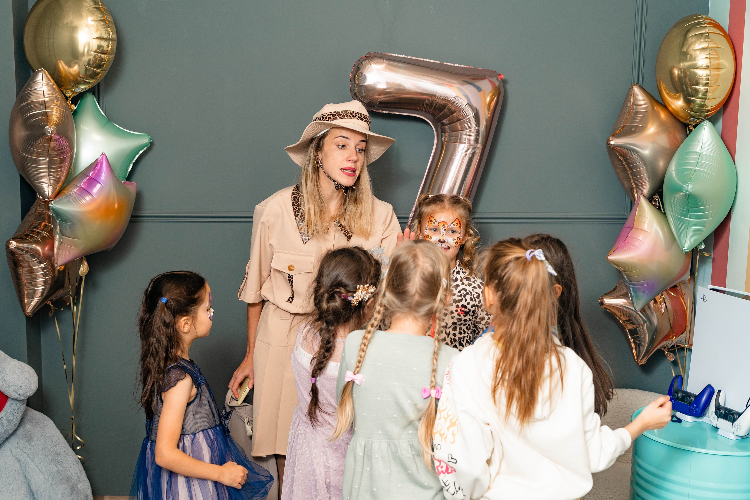 День Рождения Лауры в TiDi-клуб. Фотограф Никита Комаров