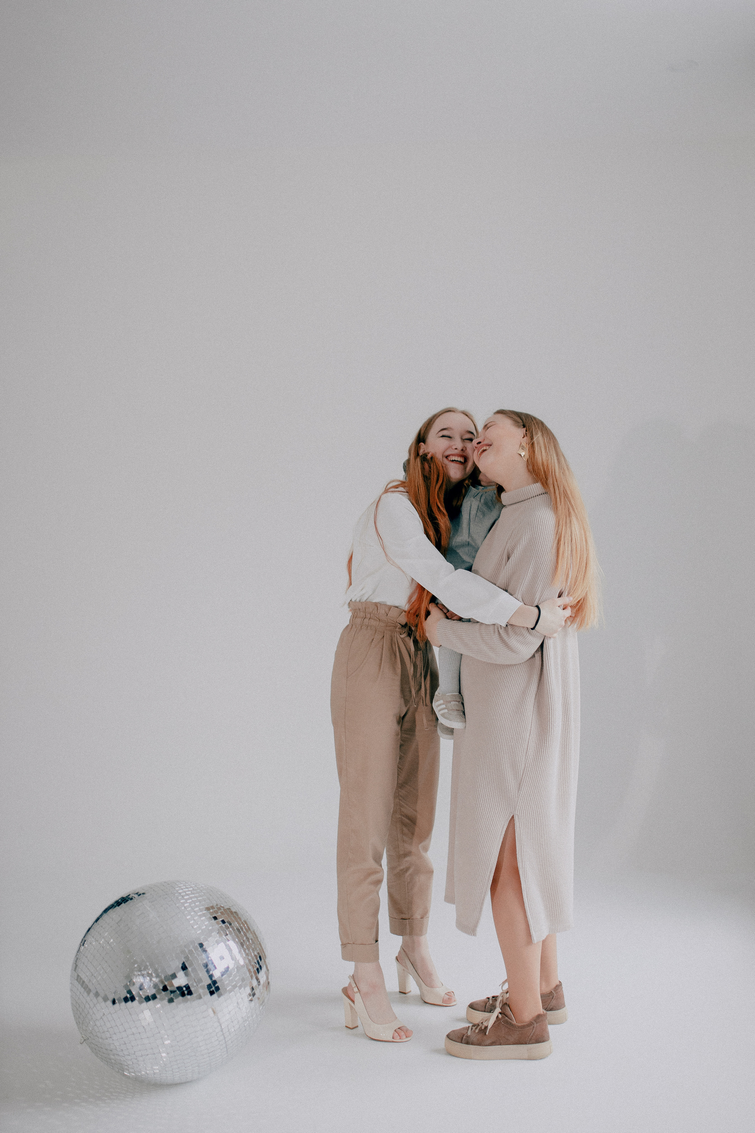 КАЛІ ЎСЕ ДОМА. Фотограф Юля Королёва