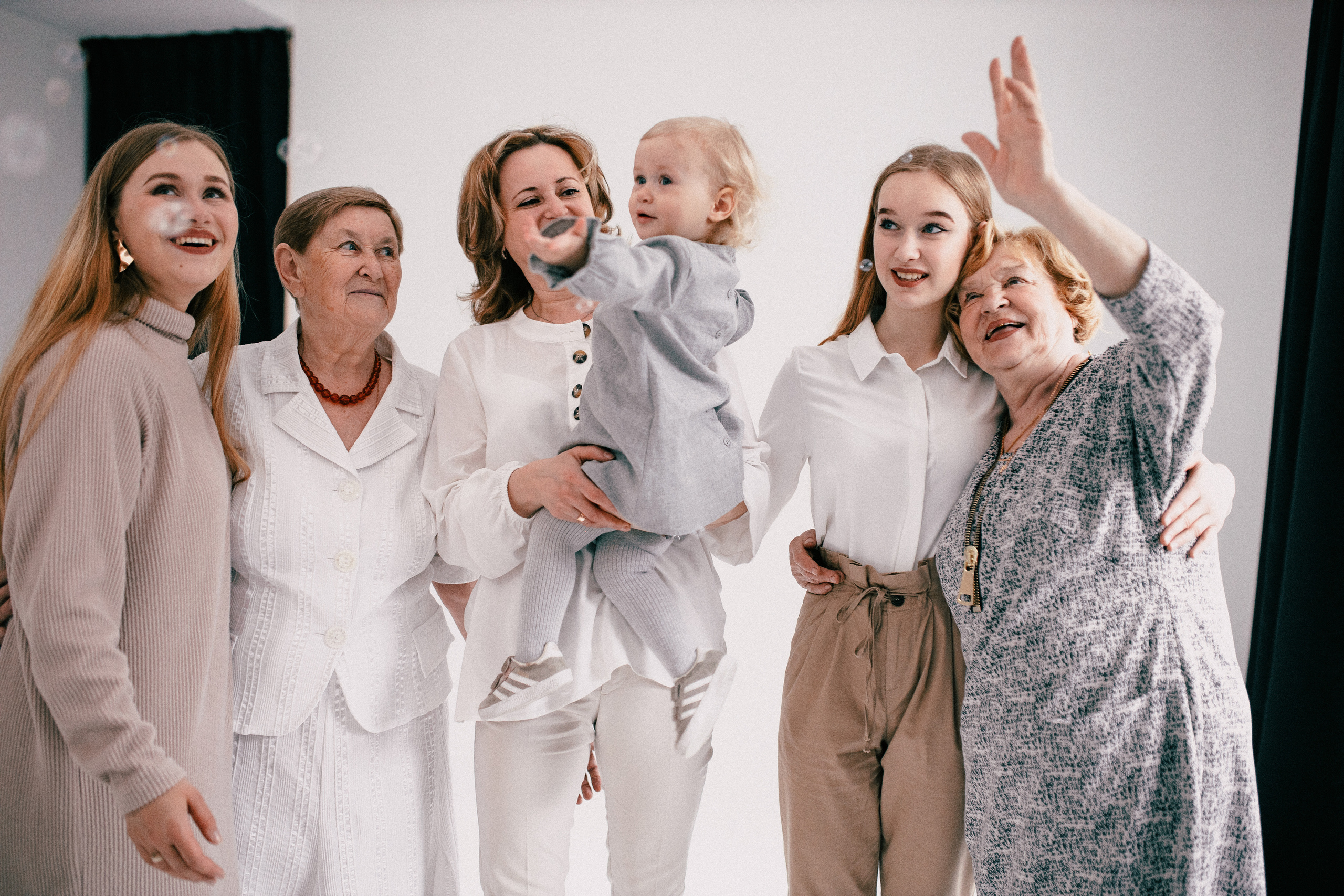 КАЛІ ЎСЕ ДОМА. Фотограф Юля Королёва