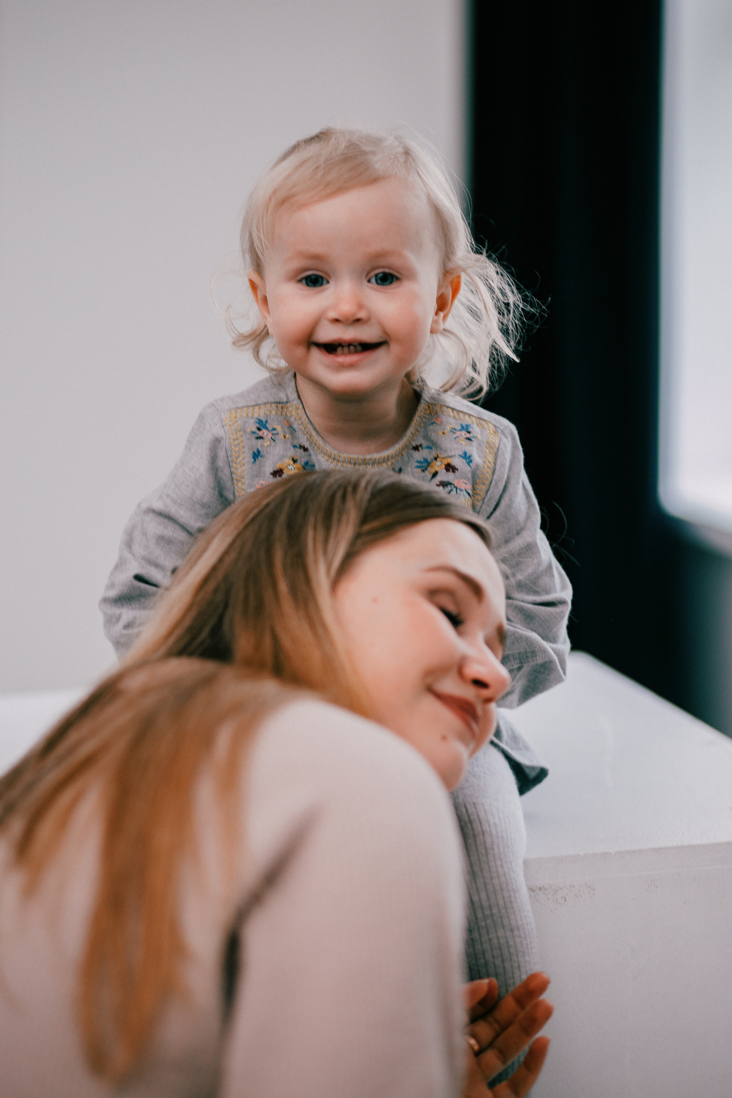 КАЛІ ЎСЕ ДОМА. Фотограф Юля Королёва