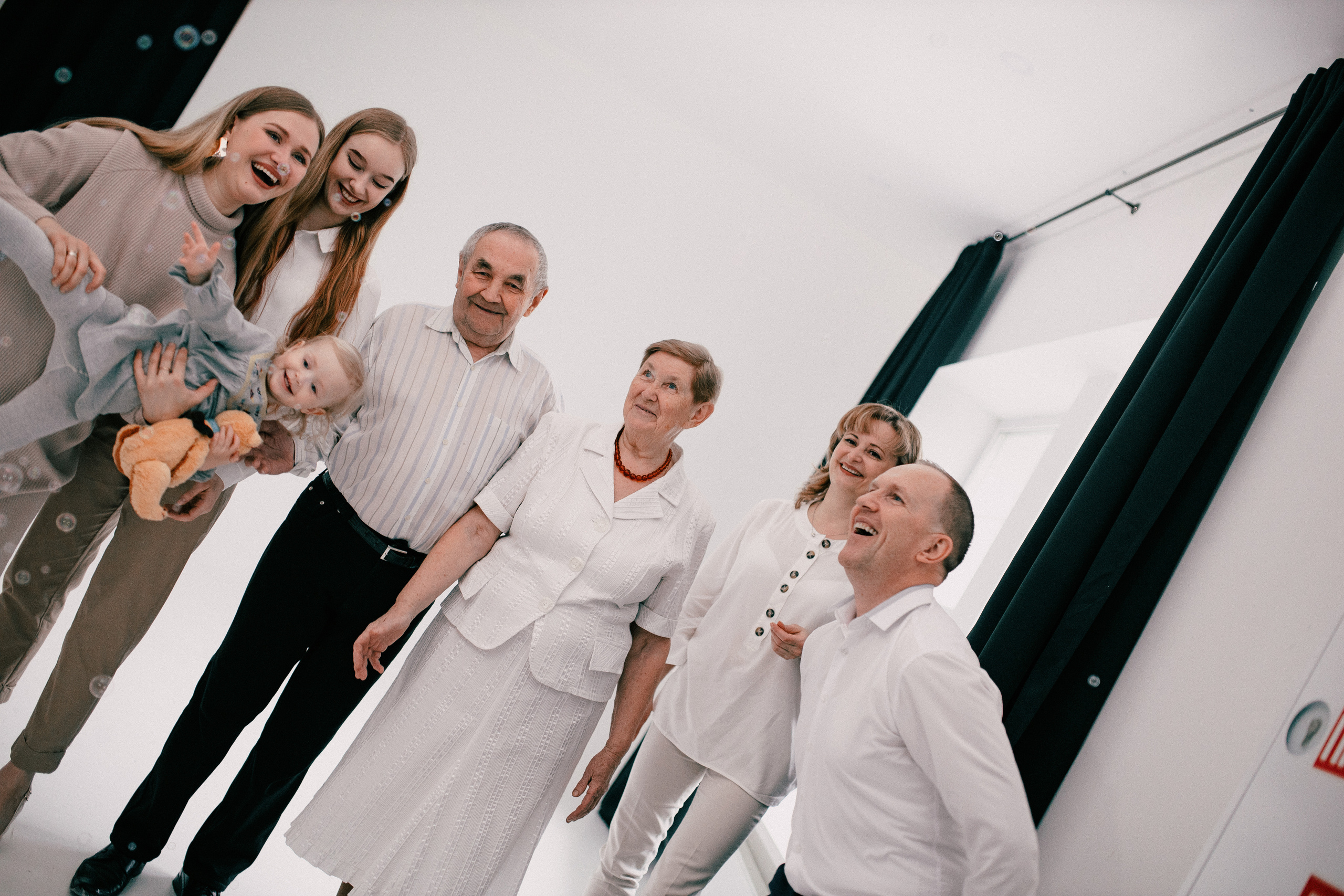 КАЛІ ЎСЕ ДОМА. Фотограф Юля Королёва