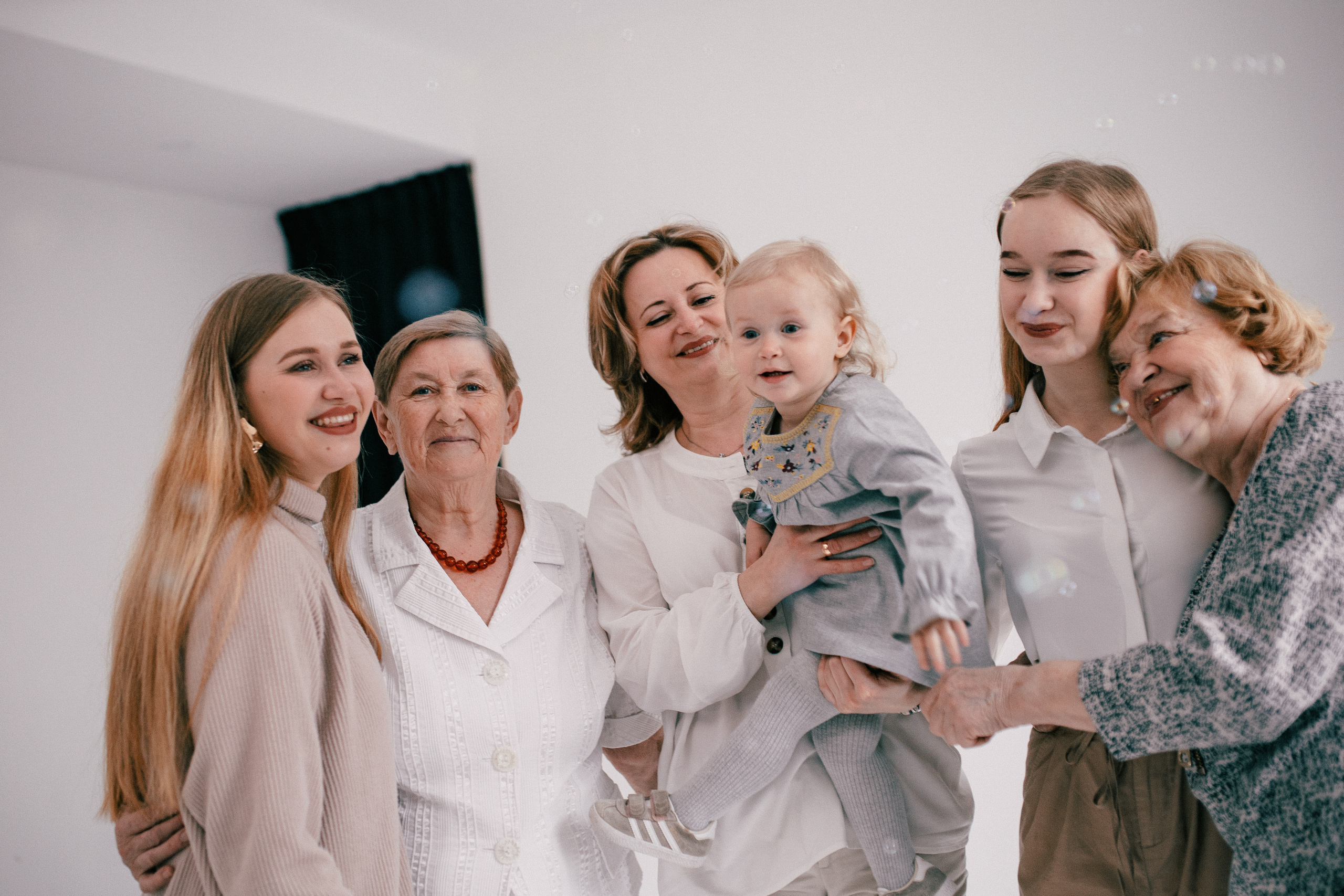 КАЛІ ЎСЕ ДОМА. Фотограф Юля Королёва