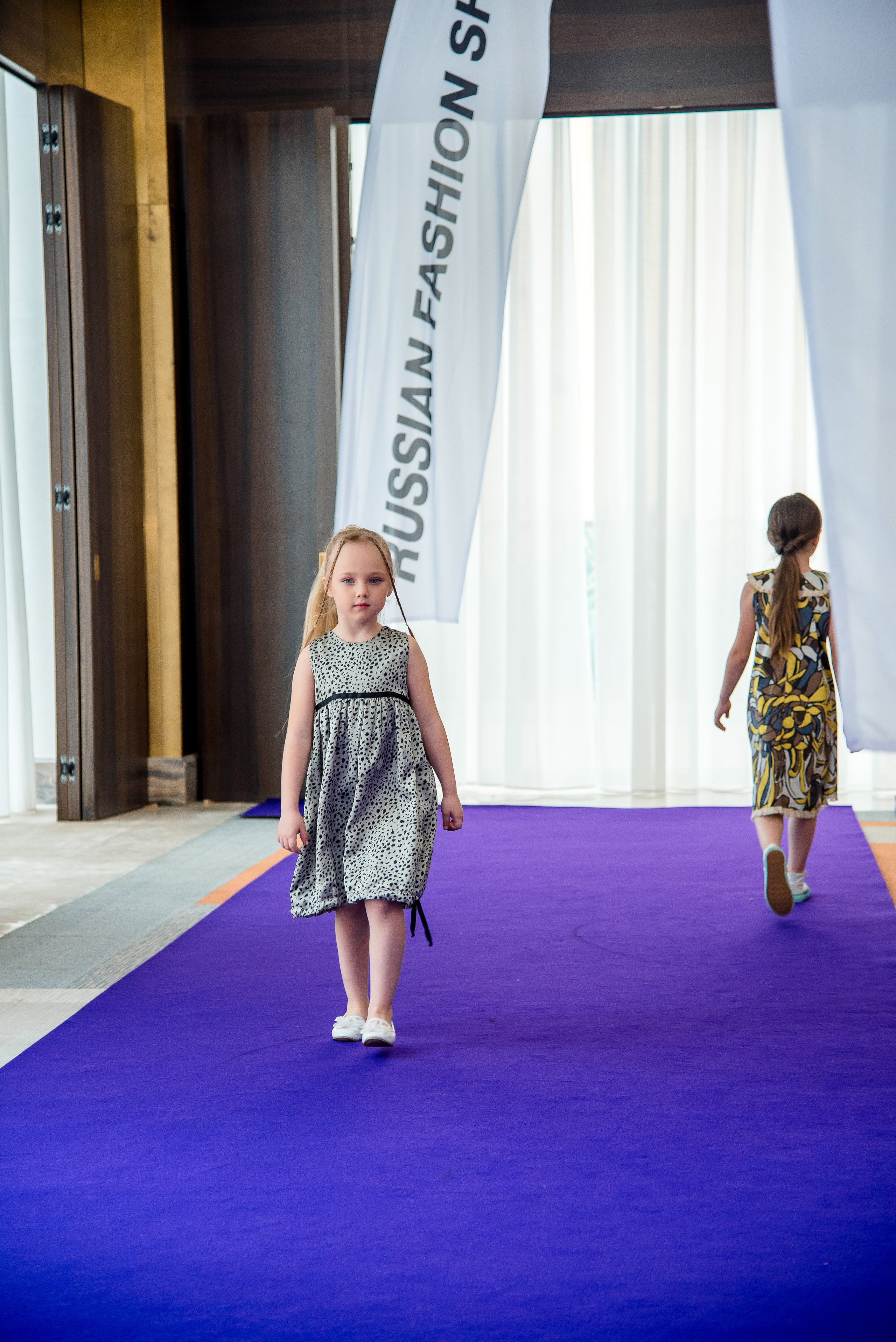 Репортаж_Russion Fashion Show_Сочи (цветокор). Детский и семейный фотограф Краснодар / Сочи Сергеева Олеся