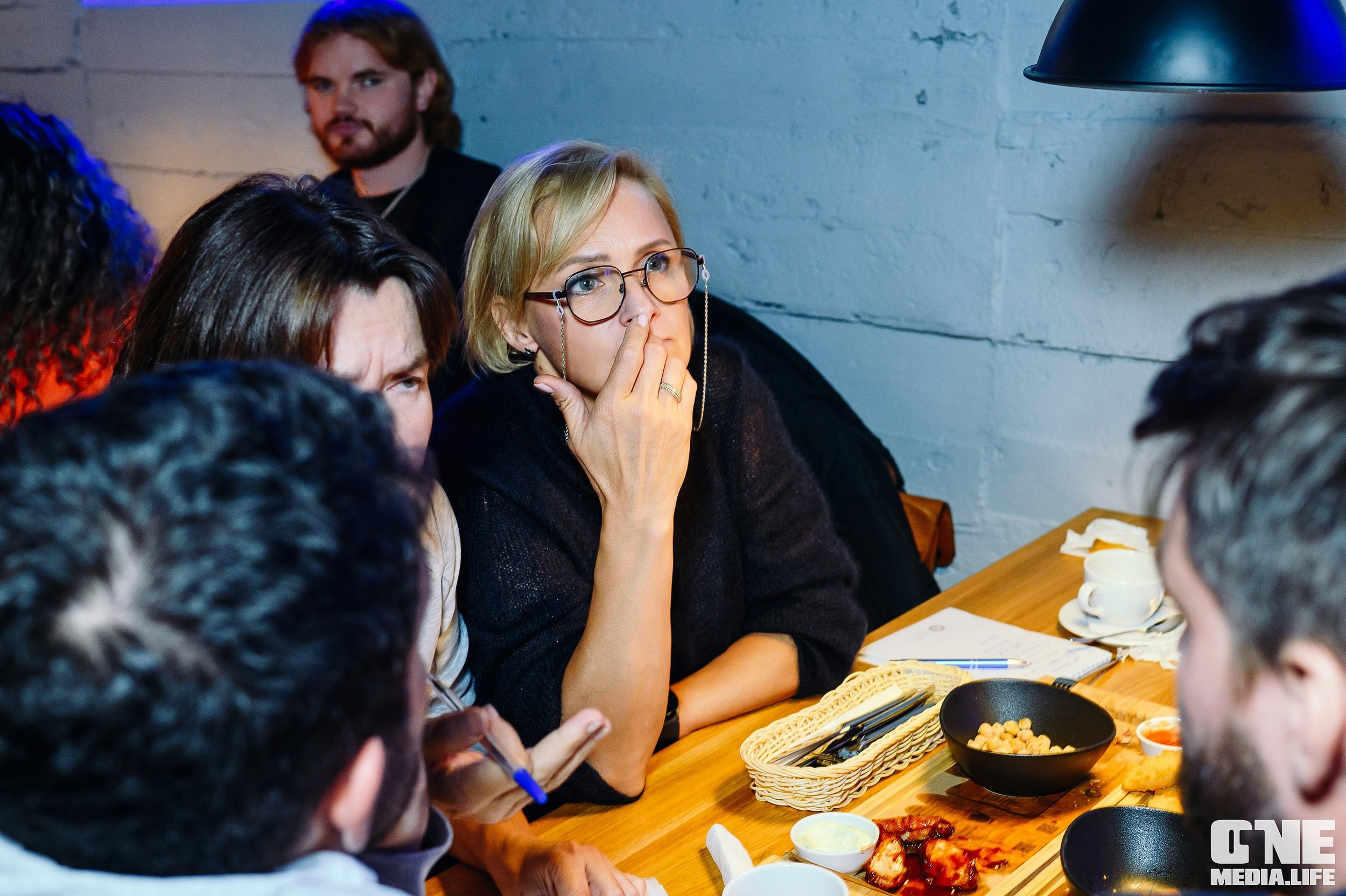 Квиз в баре Dreadnought. One Media Life: фоторепортажи, фотоотчеты с мероприятий и заведений