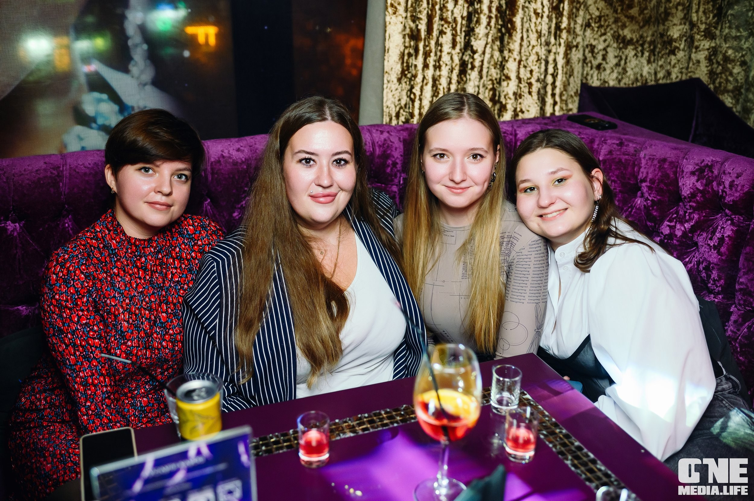 Фоторепортаж из караоке-клуба Эйфория. One Media Life: фоторепортажи, фотоотчеты с мероприятий и заведений