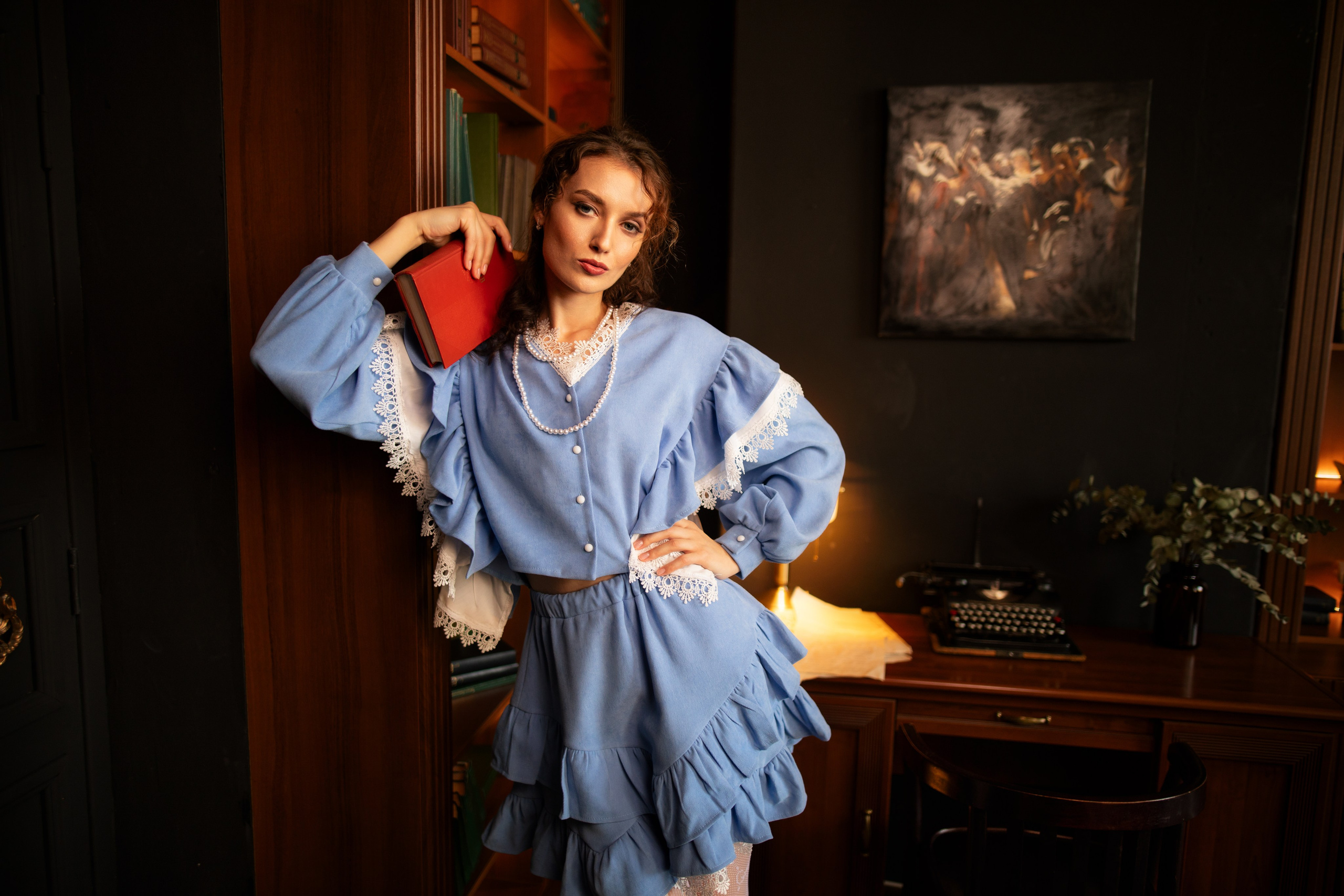 Фотосет с Анастасией в интерьере в формате «Я красивая». Дмитрий Шульгин, портретный фотограф в Воронеже