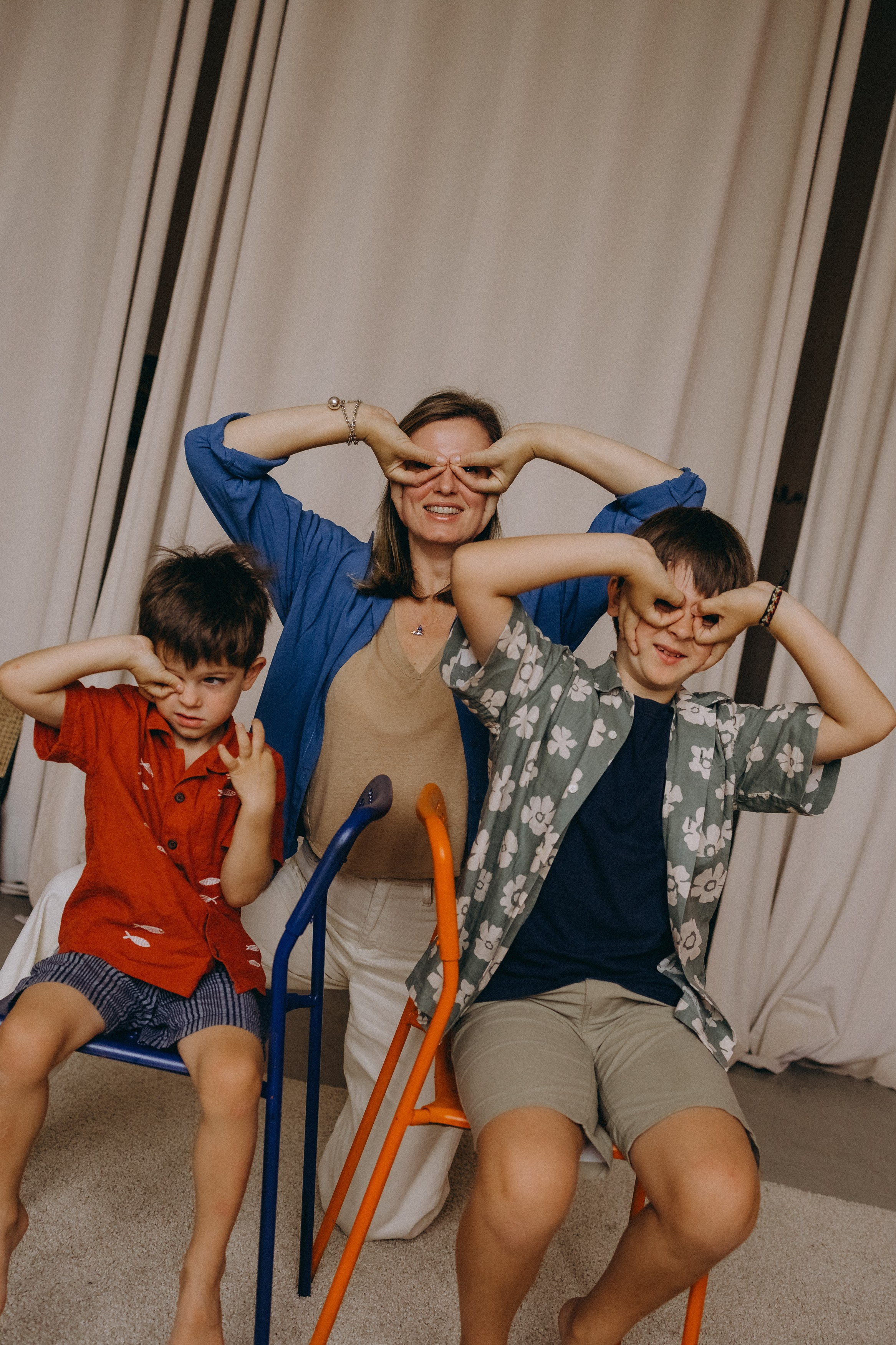 Оксана, Слава, Петя. Главная