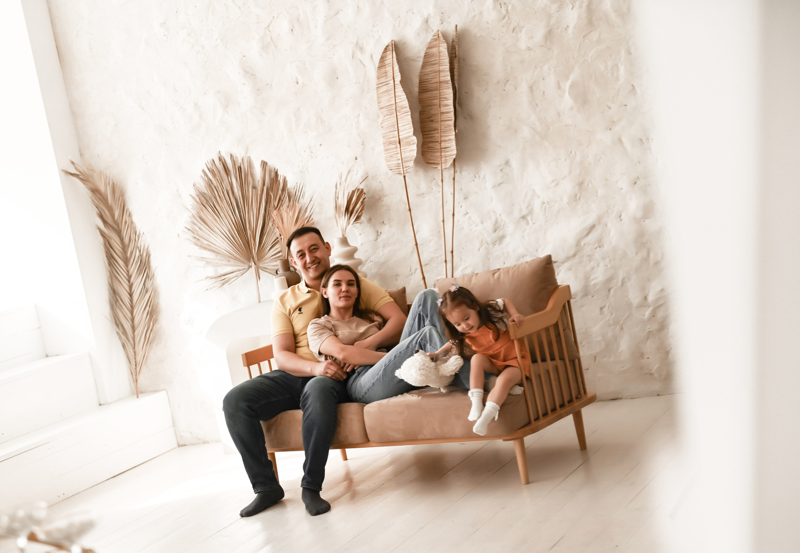 Семейная студийная  фотосессия 2. Свадебный, семейный, детский, контент фотограф в Омске Максим Ильин