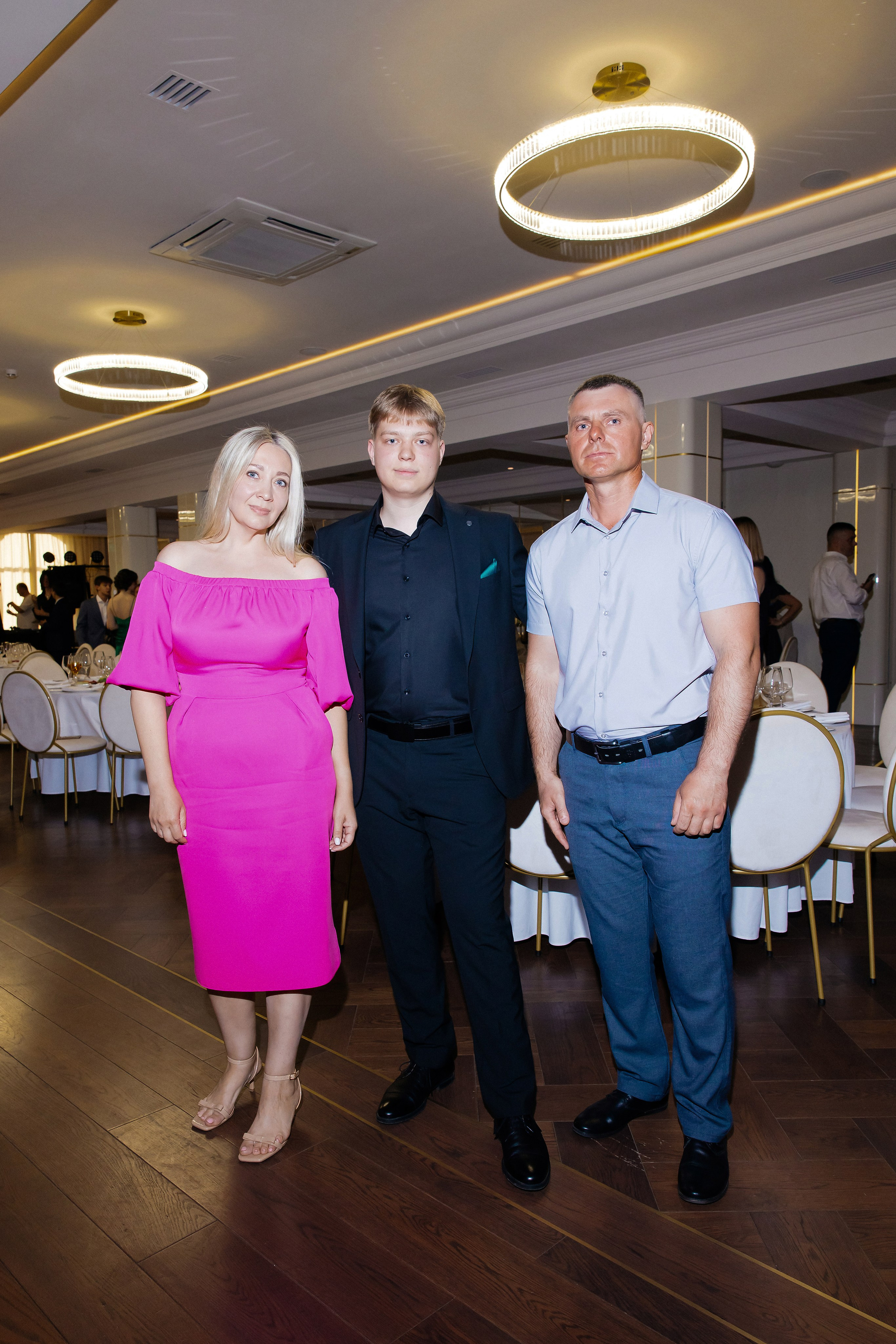 11 класс ШК.100. Фотограф и Видеограф в Краснодаре Юлия Солодченко