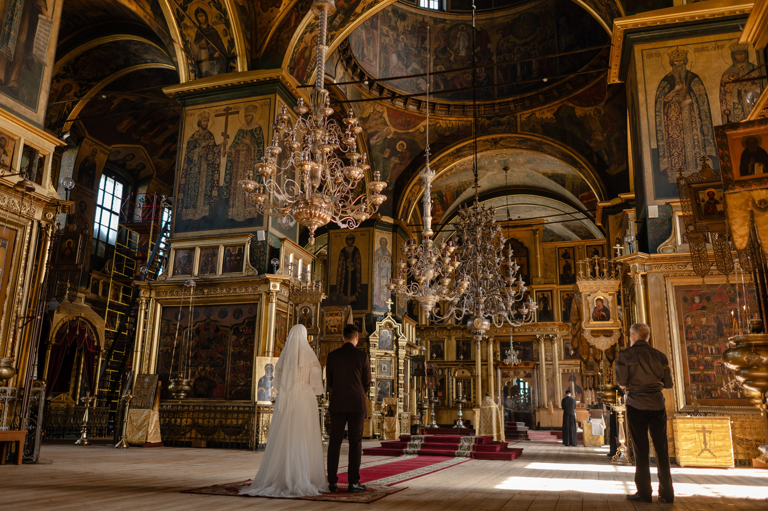 Илья & Эмилия (Москва, Покровский собор). Семейный и свадебный фотограф в Санкт-Петербурге Серафима Смирнова