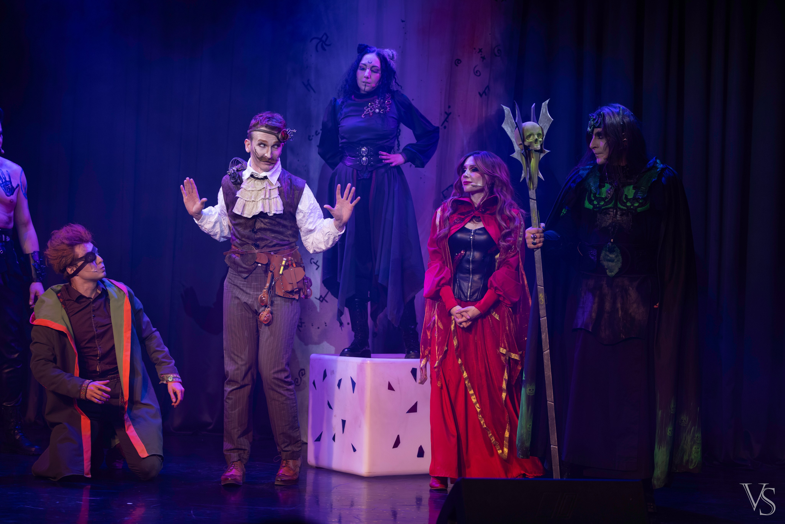 Книга стихий 25.01. Фотограф Виктор Степанов