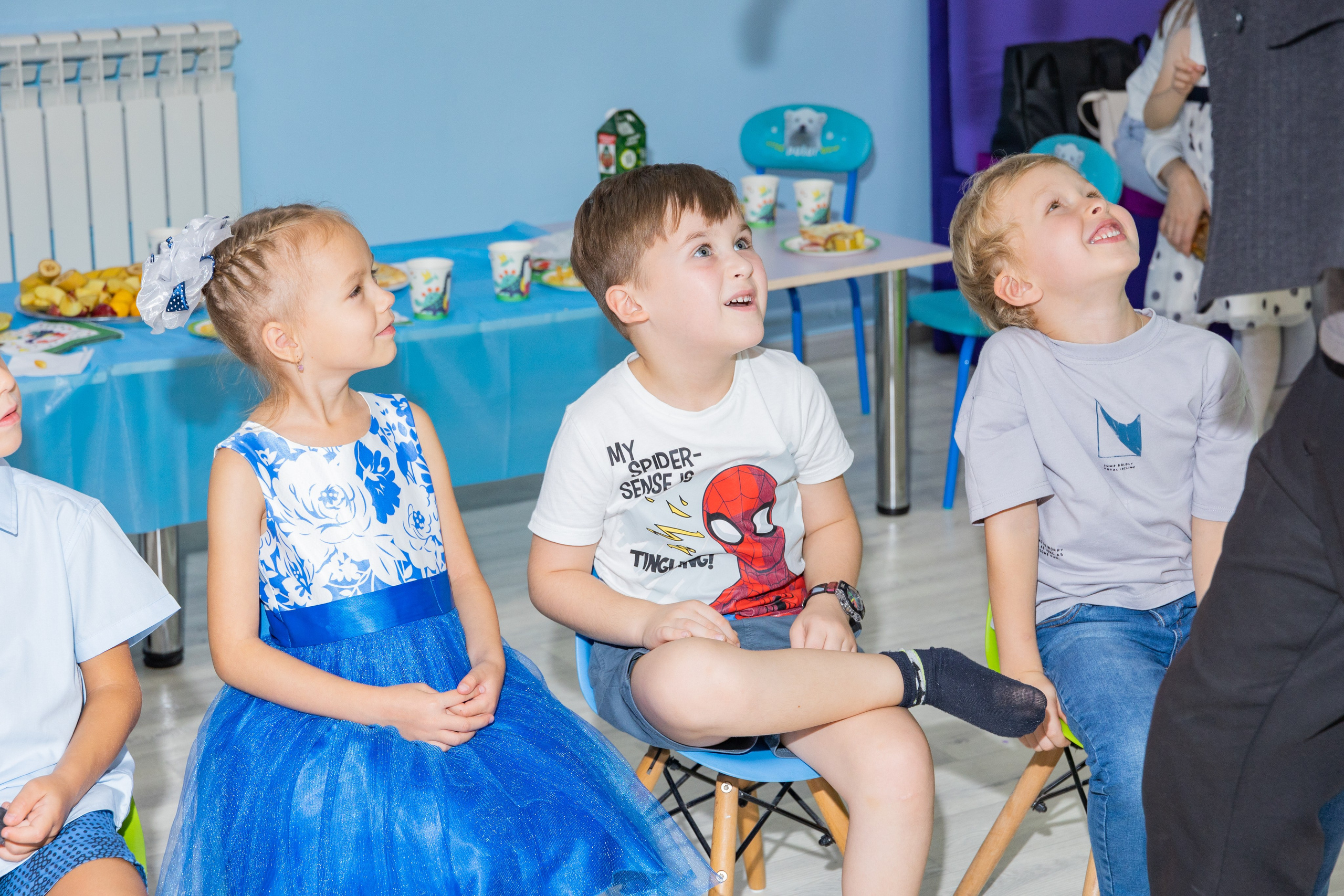 День Рождение в детском центре Качели. Выпускные альбомы во Владивостоке