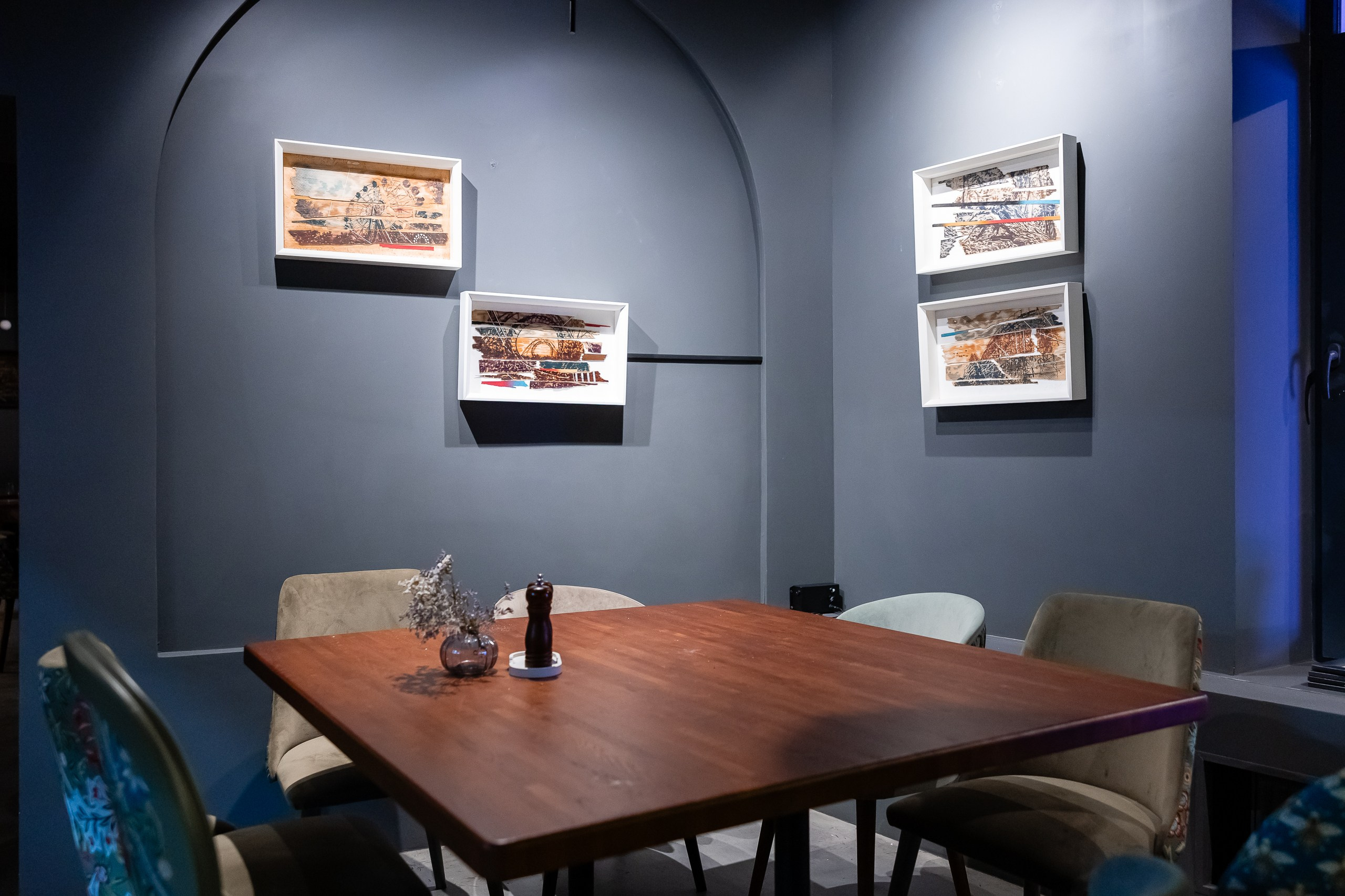 Выставка работ Дениса Шевчука в ресторане Attolini. Фотограф в Санкт-Петербурге — Сергей Петров