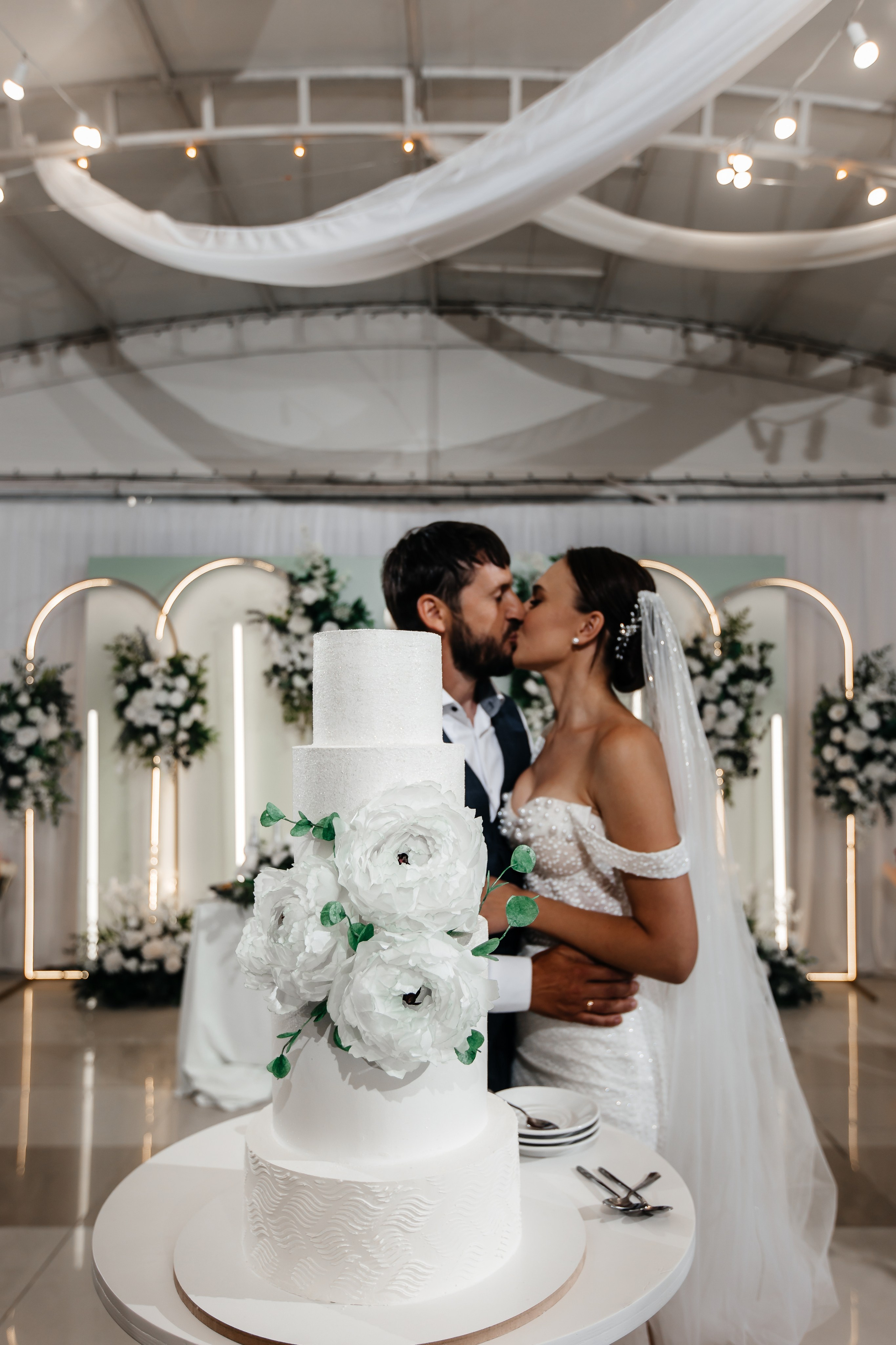 Анонс свадьбы Юлии и Сергея. Свадебный фотограф в Крыму и Севастополе Ольга Баскакова