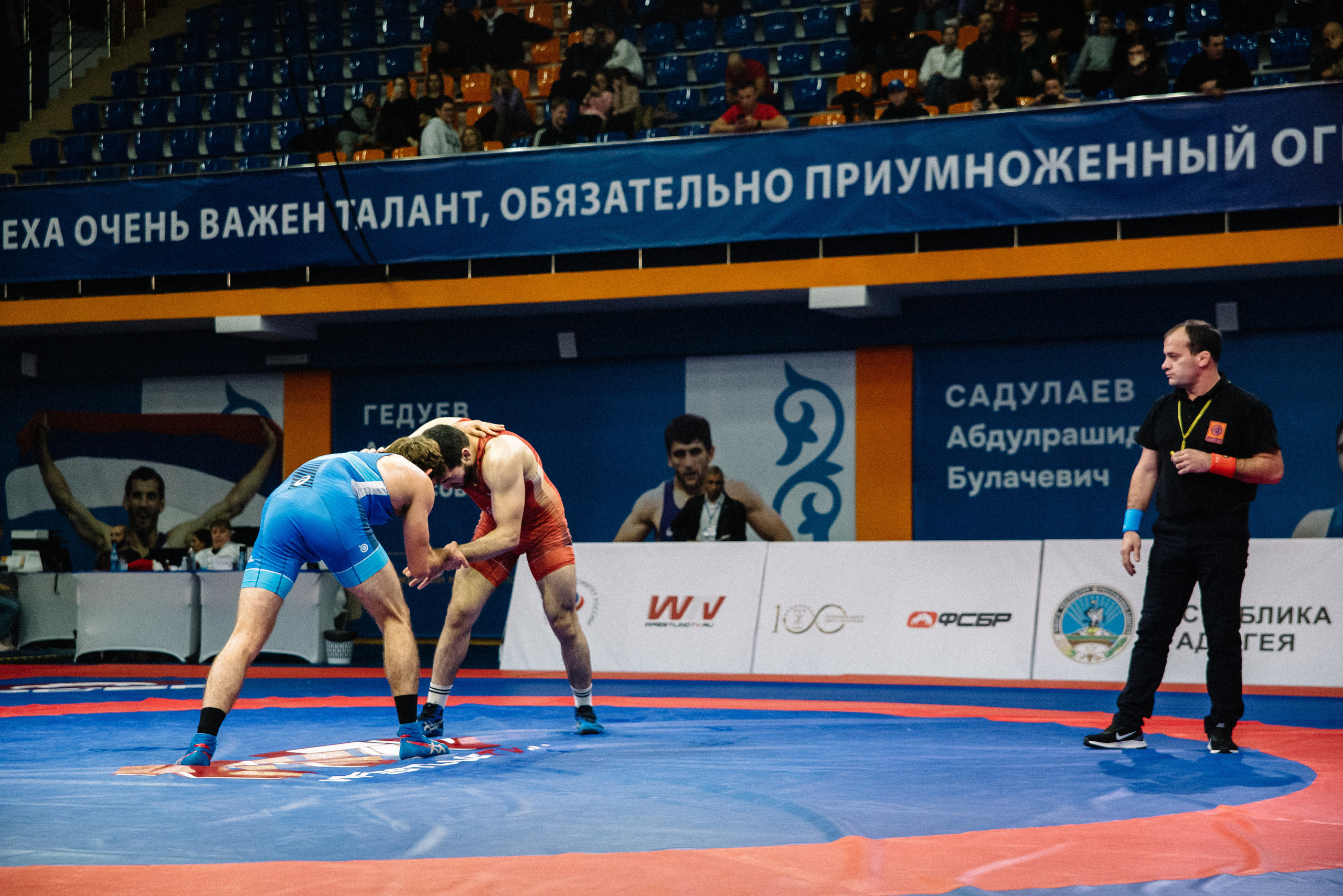 Кубок России по вольной борьбе среди мужчин | Майкоп 2022. Семейный и свадебный фотограф в Майкопе Михаил Мартиросян
