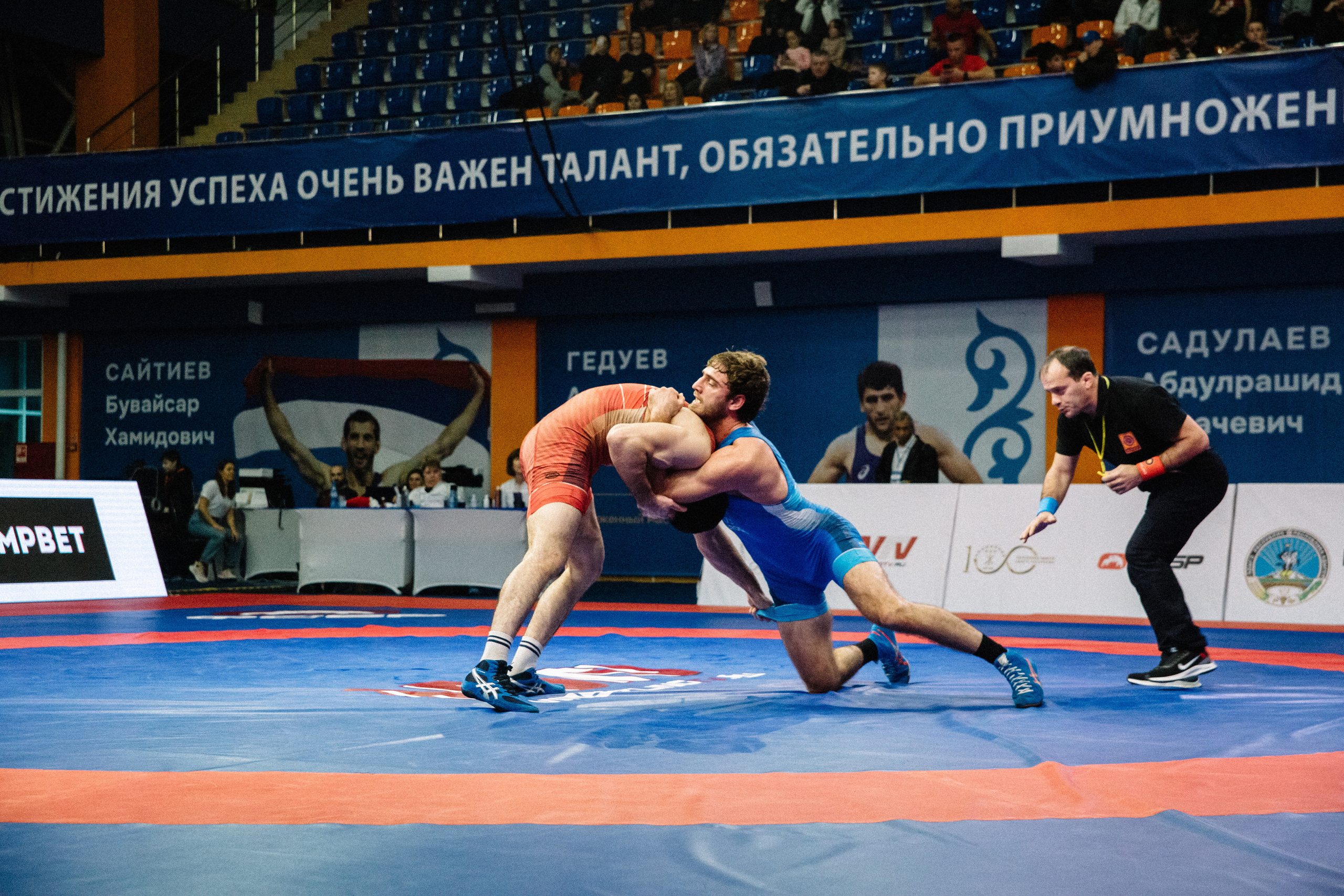 Кубок России по вольной борьбе среди мужчин | Майкоп 2022. Семейный и свадебный фотограф в Майкопе Михаил Мартиросян