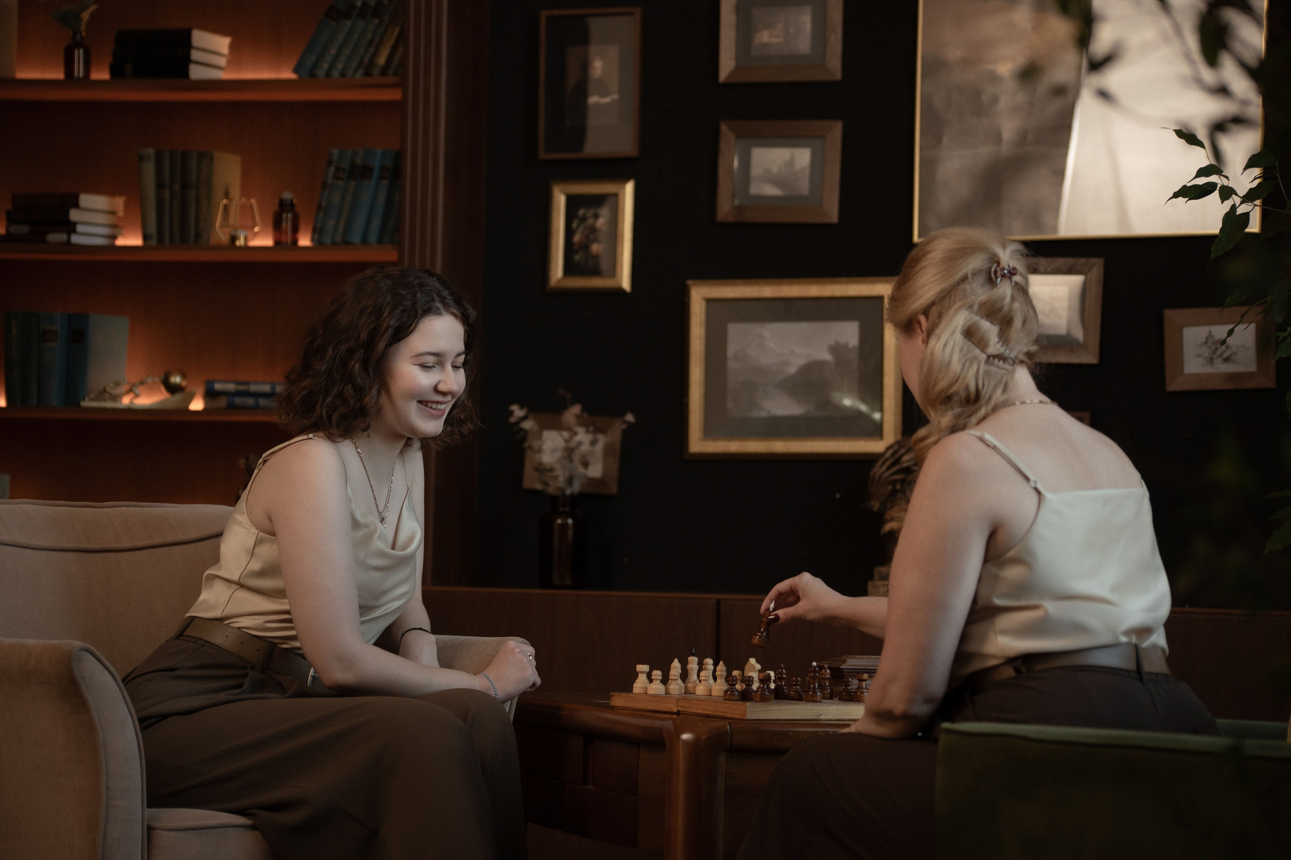 Семейная фотосессия мамы с дочкой