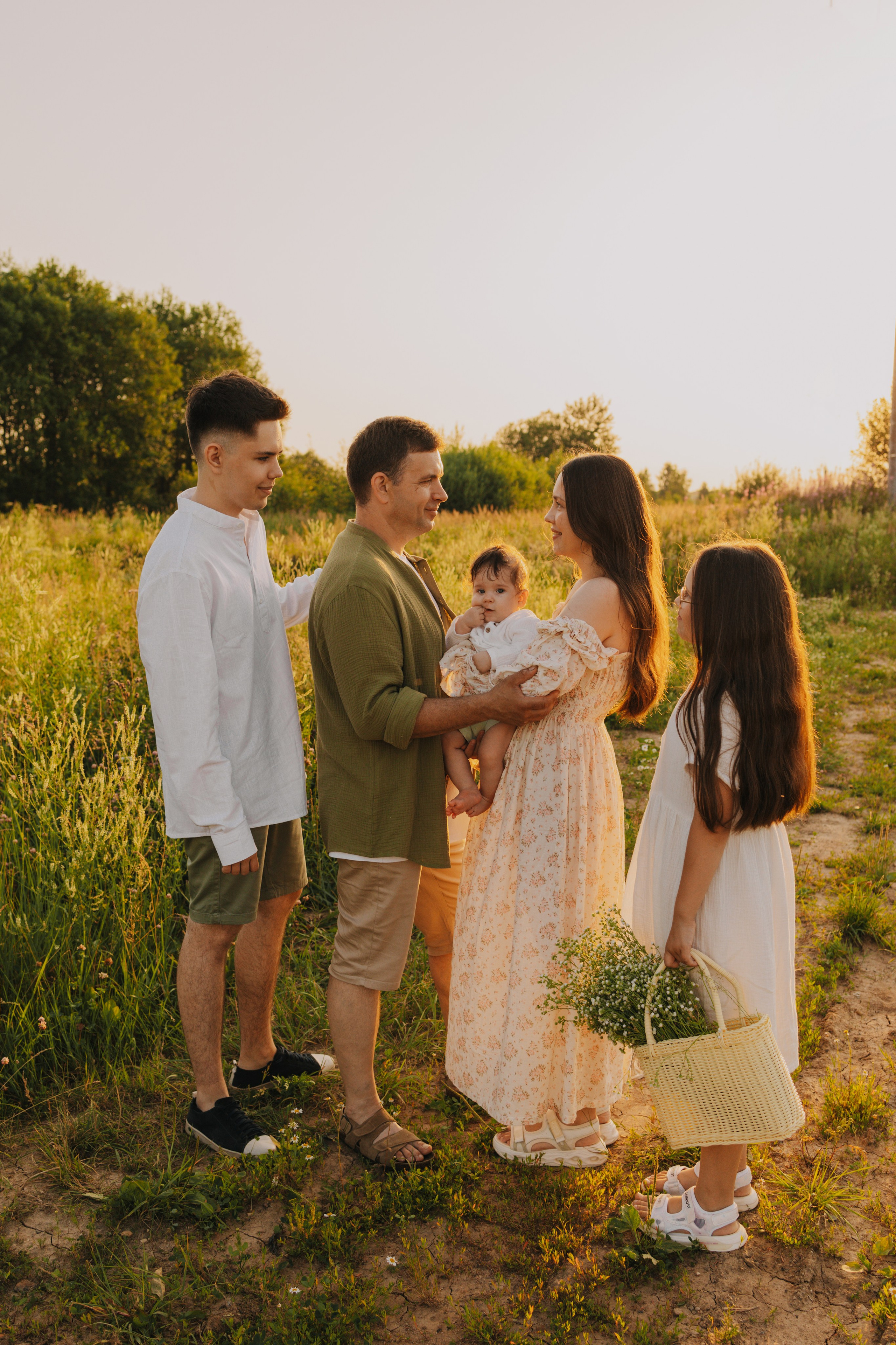 Семейный Пикник: Летняя Съемка