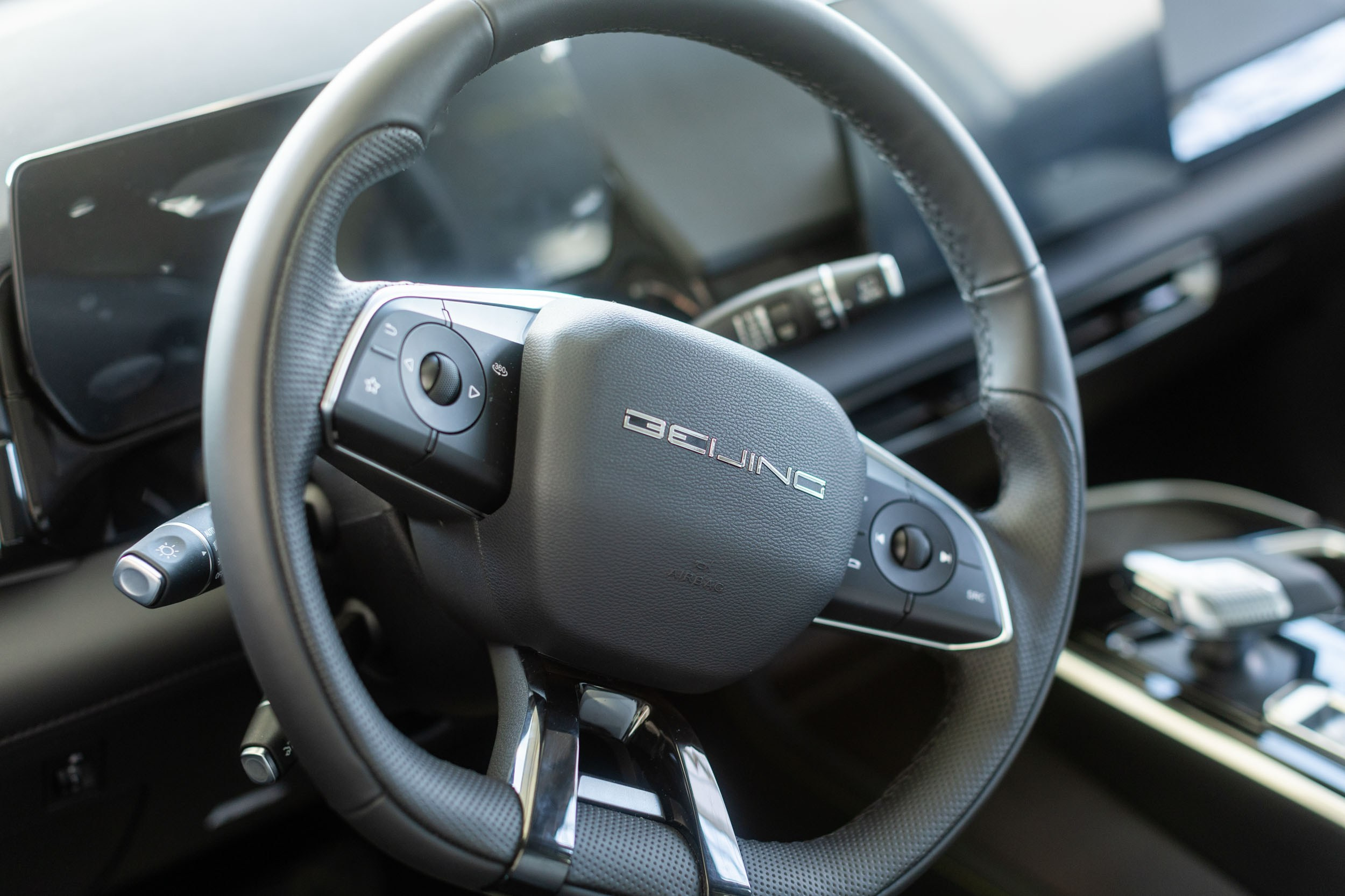 Автосалон «Автоэкспресс», официальный дилер LADA