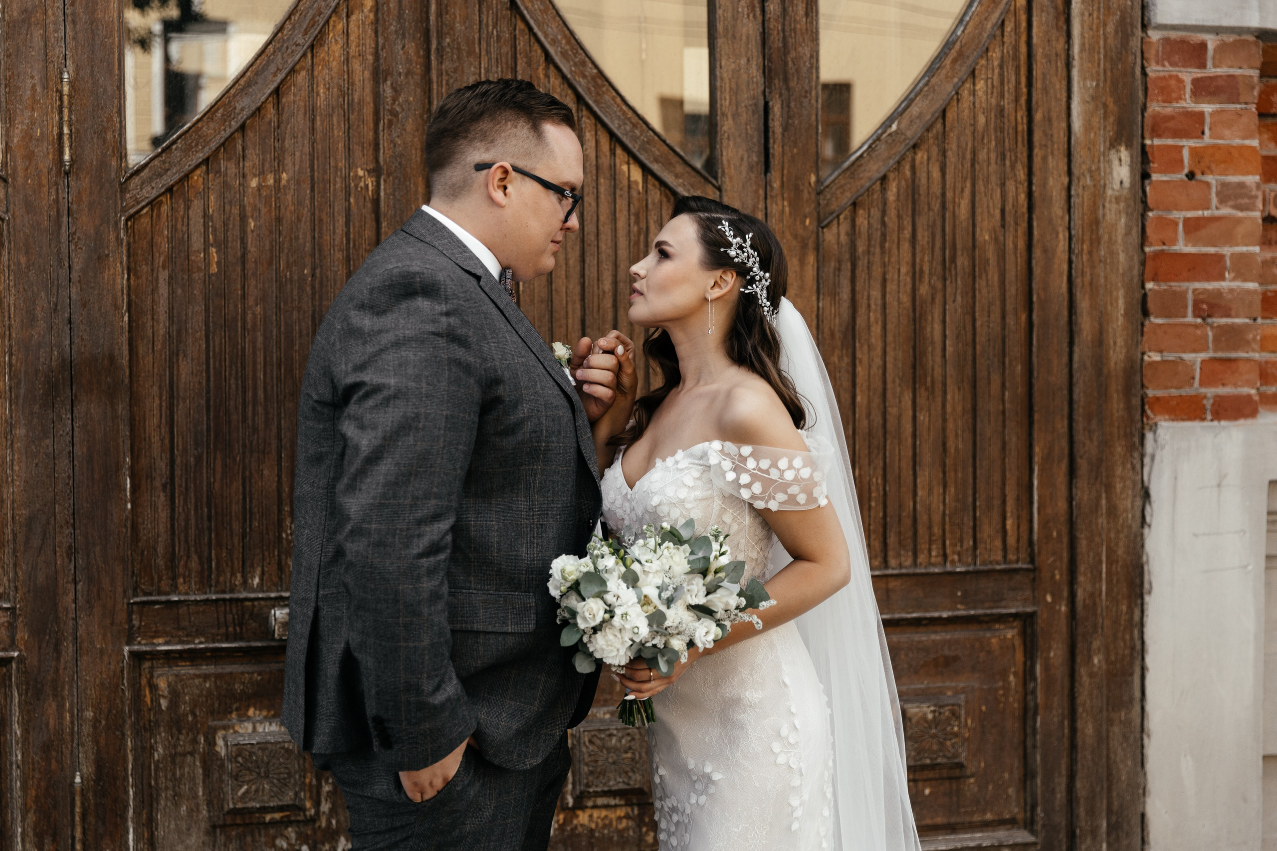 Свадебный фотограф Уфа — Руслан ГабдлисламовЖивые эмоции, красивые кадры, воспоминания на всю жизнь.Работаю по всей Республике Башкортоста. Свадебный фотограф Уфа Руслан Габдлисламов