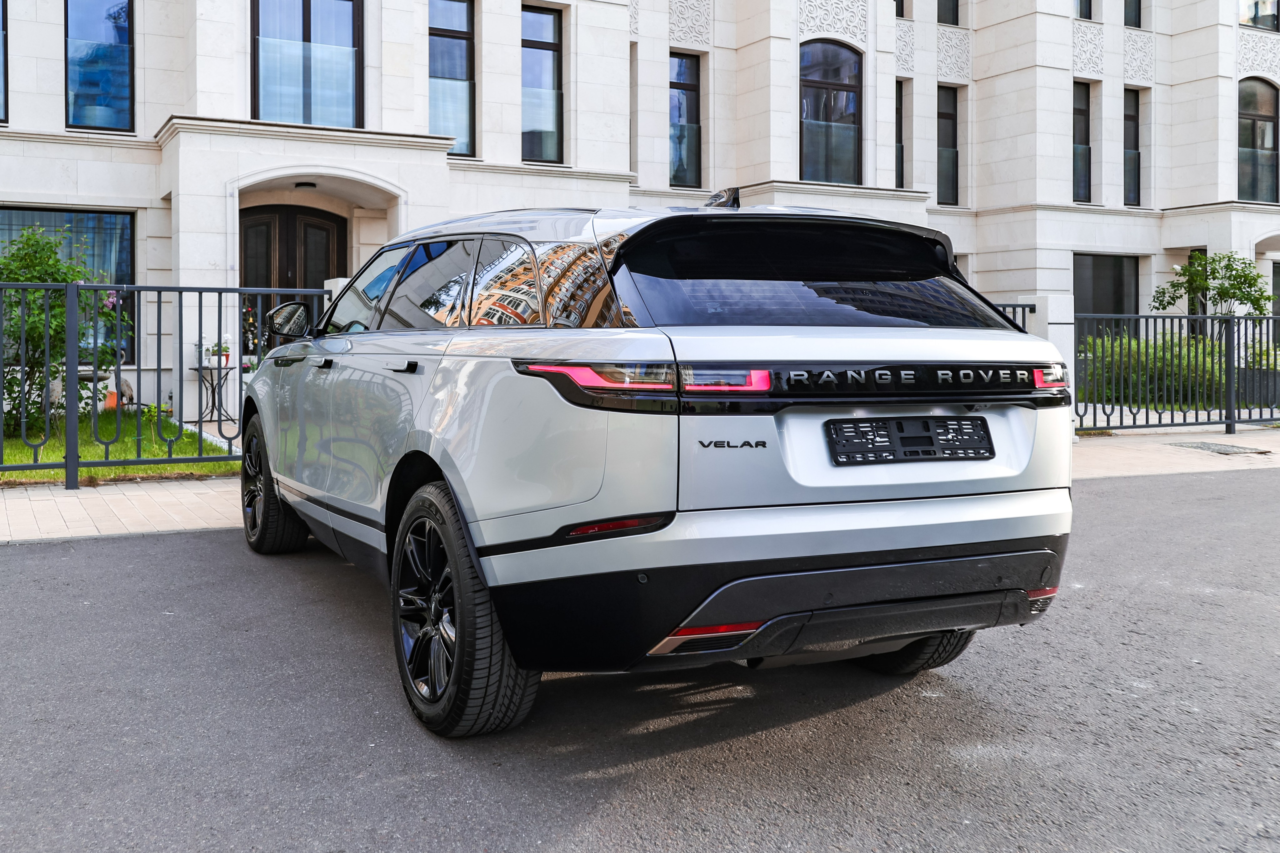 2024 RANGE ROVER VELAR 2.0 AT. Mixturecaptures