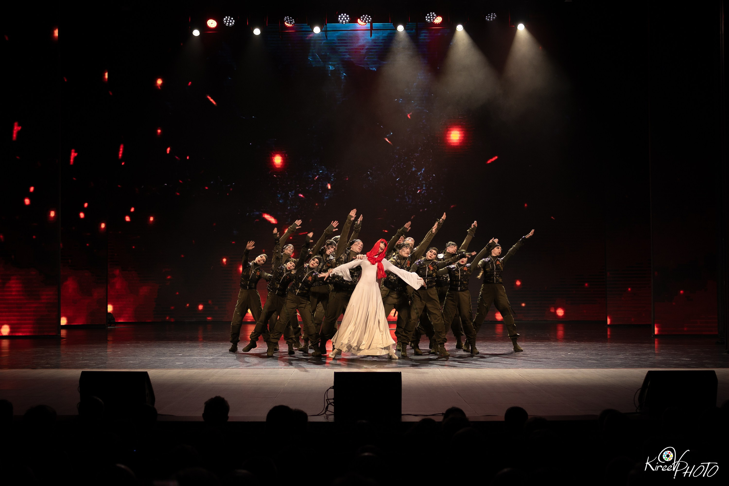 шоу-проект вектор стгау