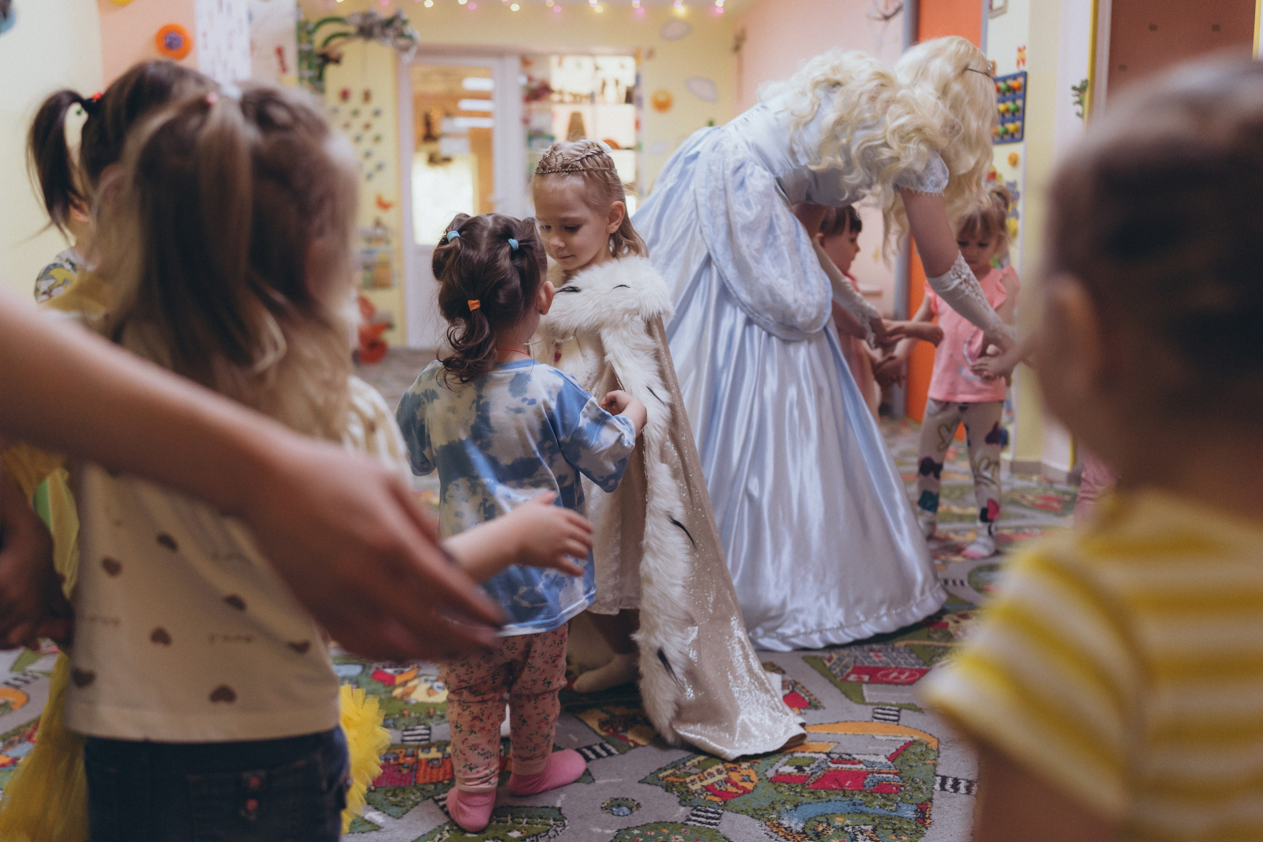 День рождения Алисы (садик). Крис Богомазова