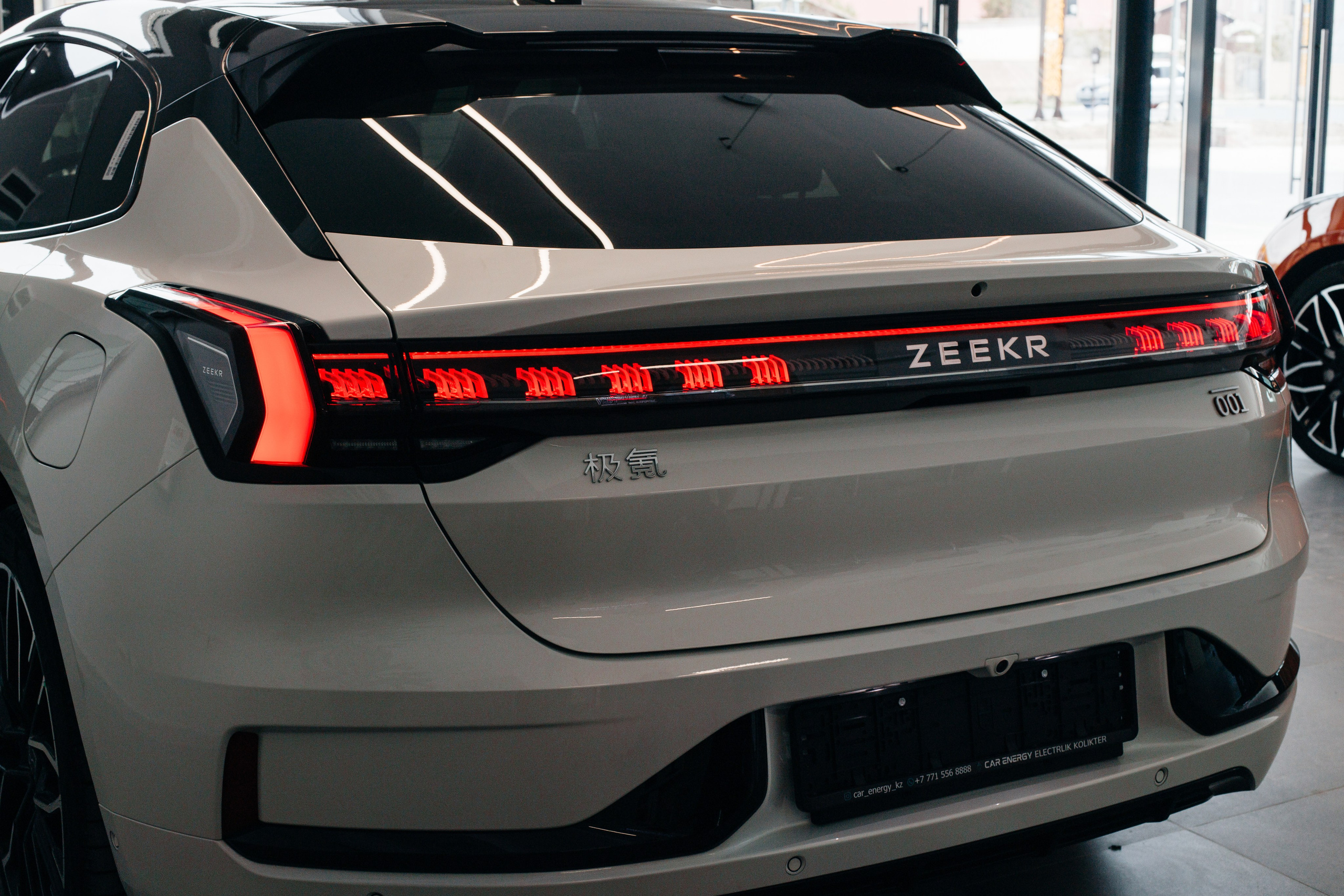 Рекламная фотосессия для Car energy. Фотограф Сиражев Карымсак. Фотосессия, бизнес портреты