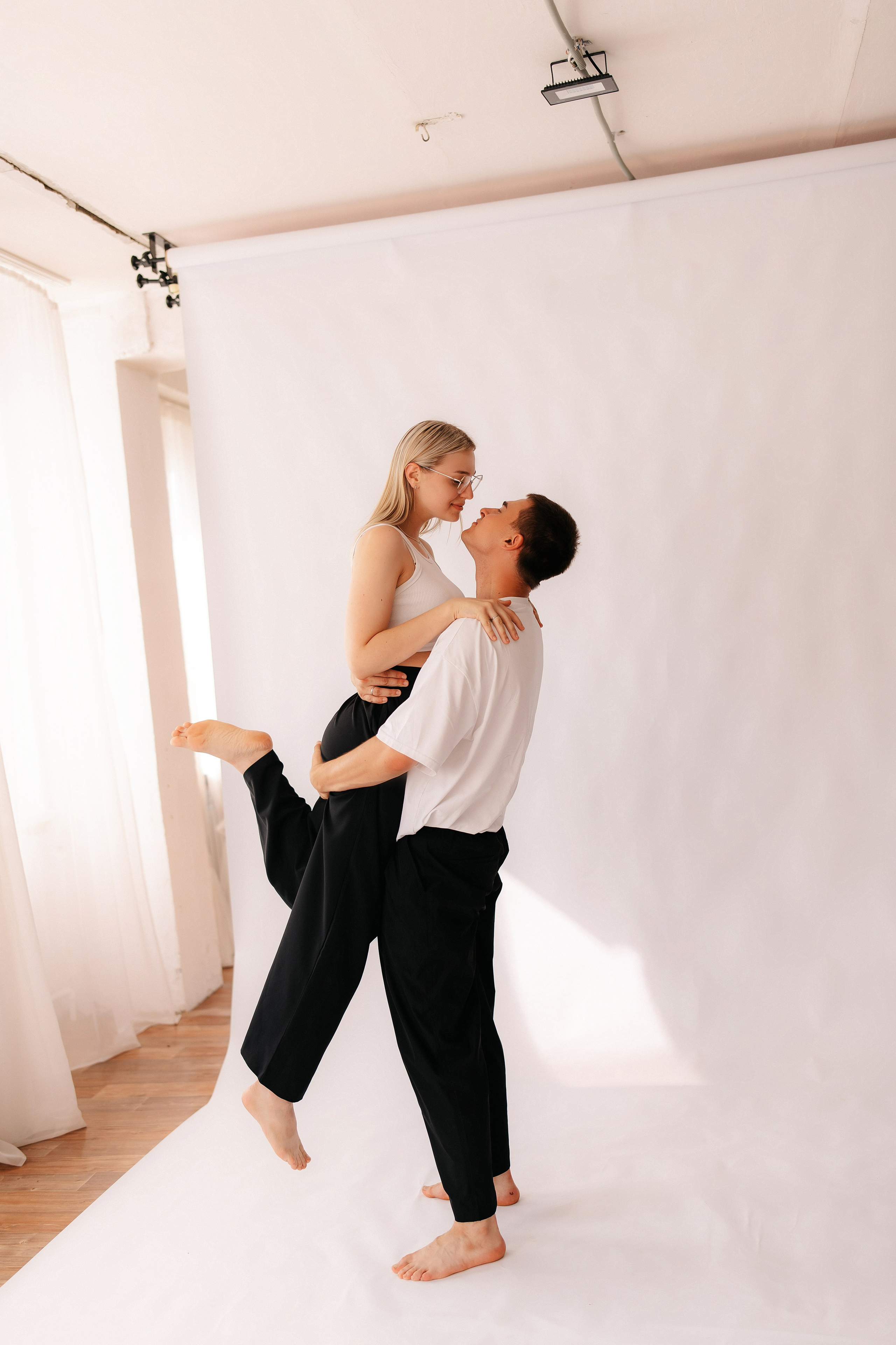 Студийная love story. Фотограф Юлия Стрыгина