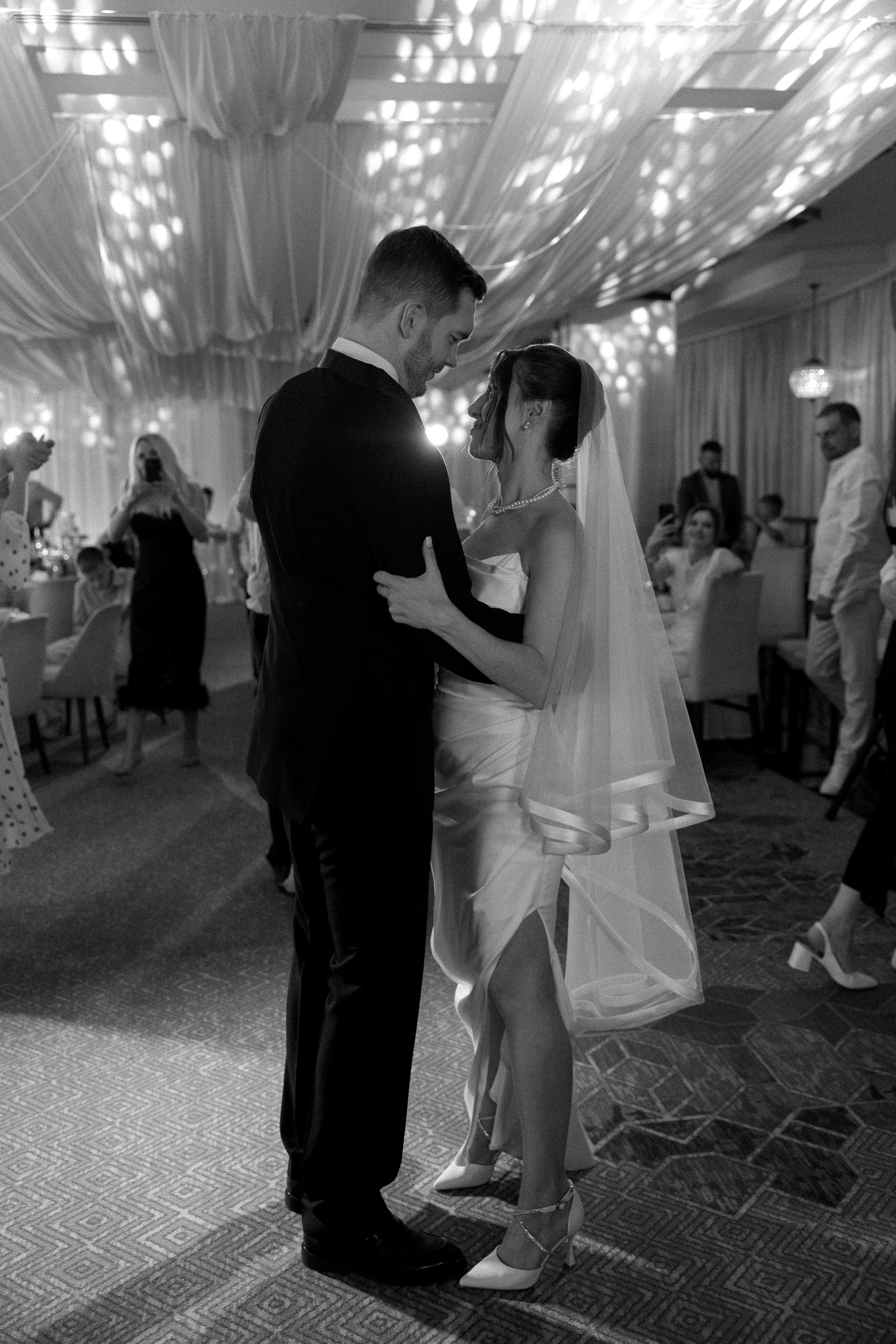 Антон и Вика. Свадебный и семейный фотограф в Новосибирске Наталья Зорина