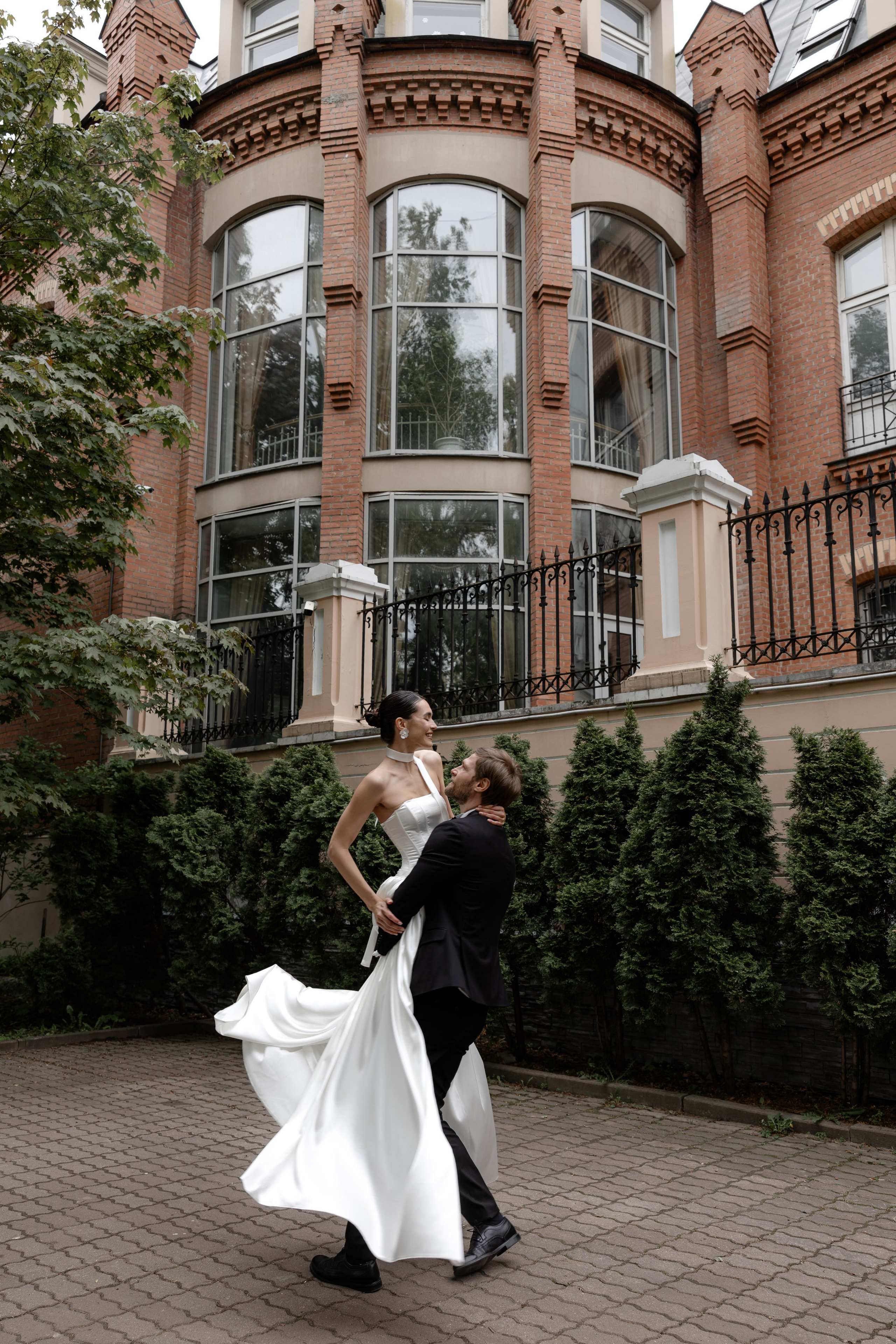 Роспись в усадьбе Муравьевых-Апостолов. Свадебный фотограф в Москве Топтыгин Иван