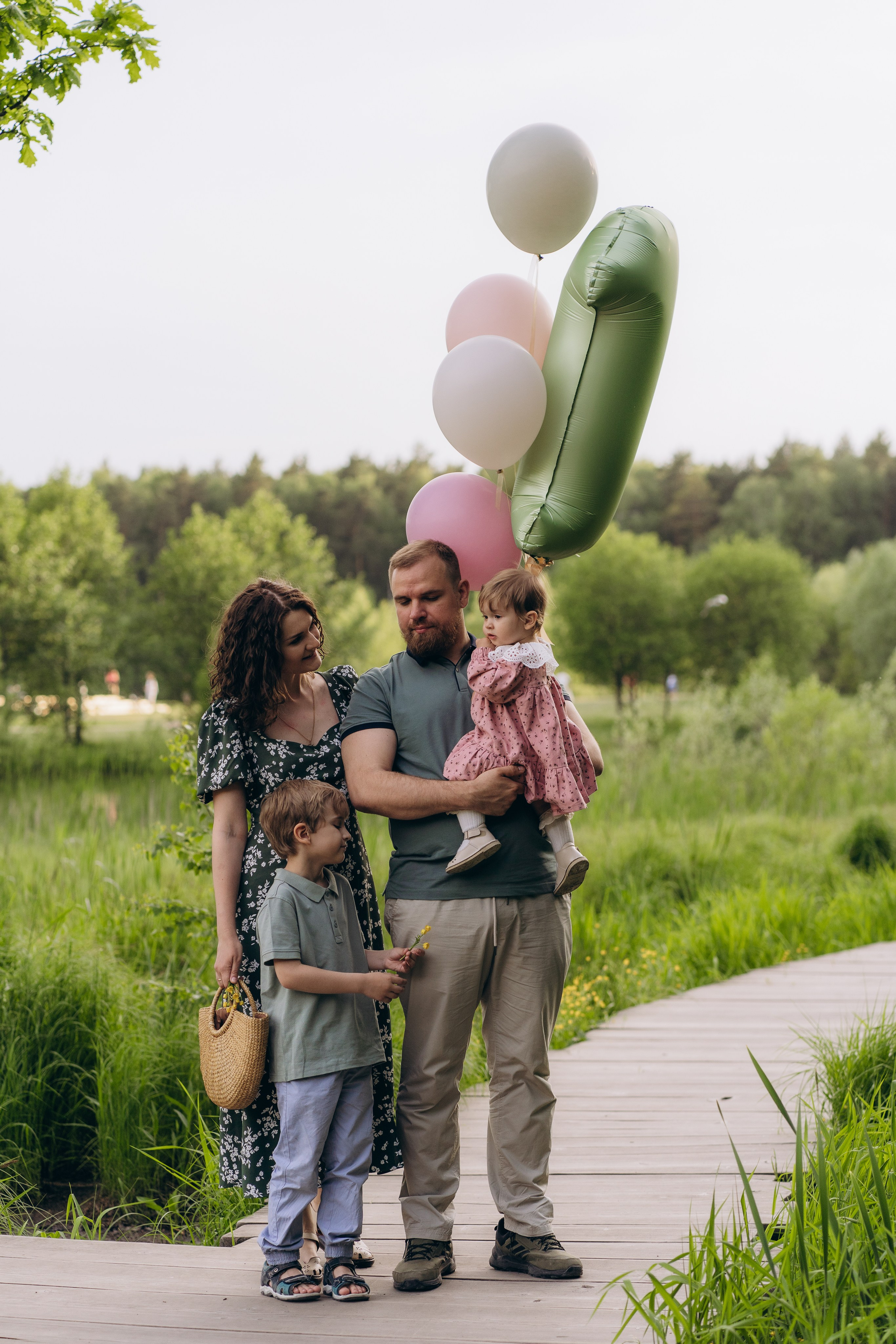 Семейная фотосессия в студии в Москве, семейный фотограф Анна Полушина. Свадебный фотограф в Москве Анна Полушина
