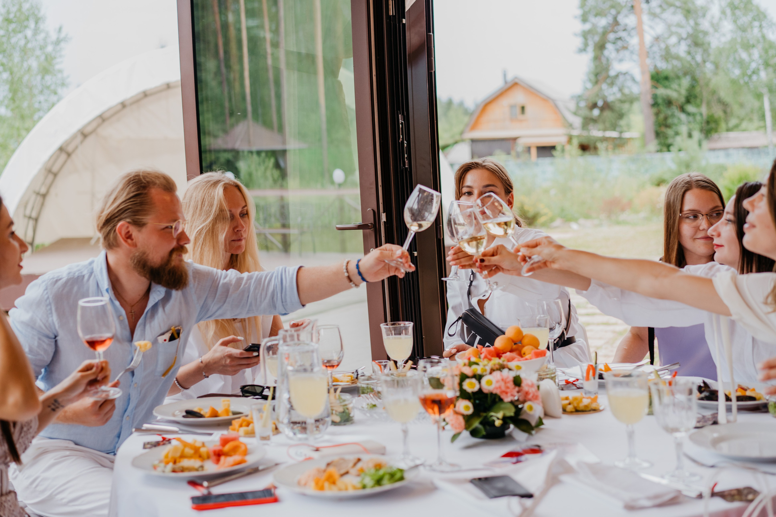 Репортаж. Лайф стайл фотограф и моб. видеограф в Екатеринбурге Зенфира Бердышева