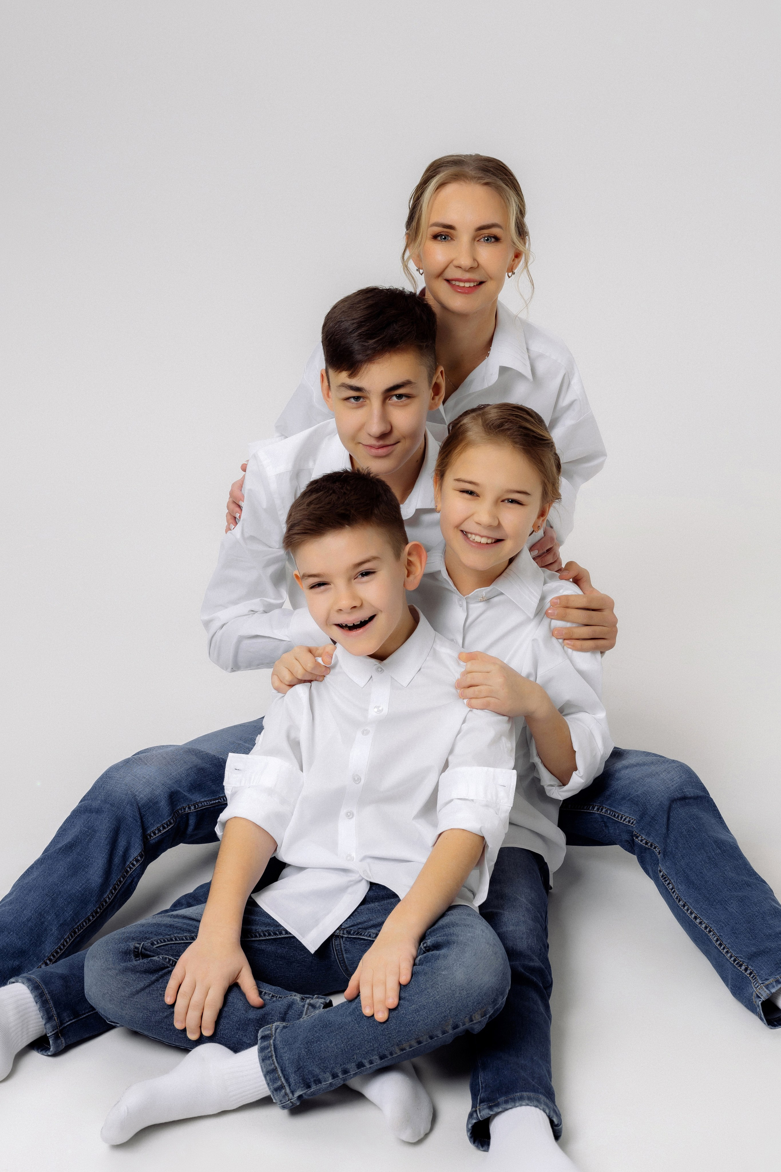 Стоимость фотосессии в студии. Зотова Алена — семейный и женский фотограф в Зеленограде