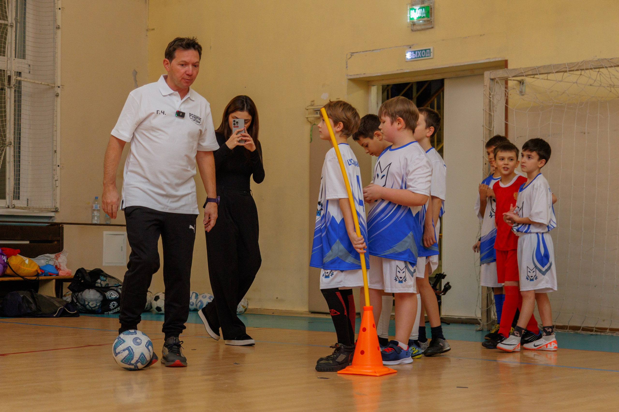 ТРЕНИРОВКА ГЕОРГИЯ ЧЕРДАНЦЕВА С МОСКОВСКИМИ ШКОЛЬНИКАМИ В РАМКАХ ПРОЕКТА «РОДНЫЕ ИГРЫ». Artem Zenin Photography