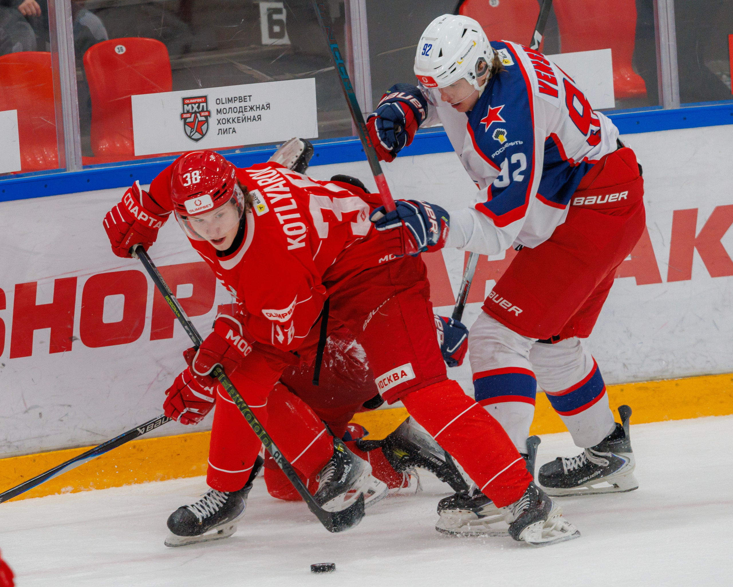 ПЛЕЙ-ОФФ МХЛ. МХК СПАРТАК — ХК КРАСНАЯ АРМИЯ. Artem Zenin Photography