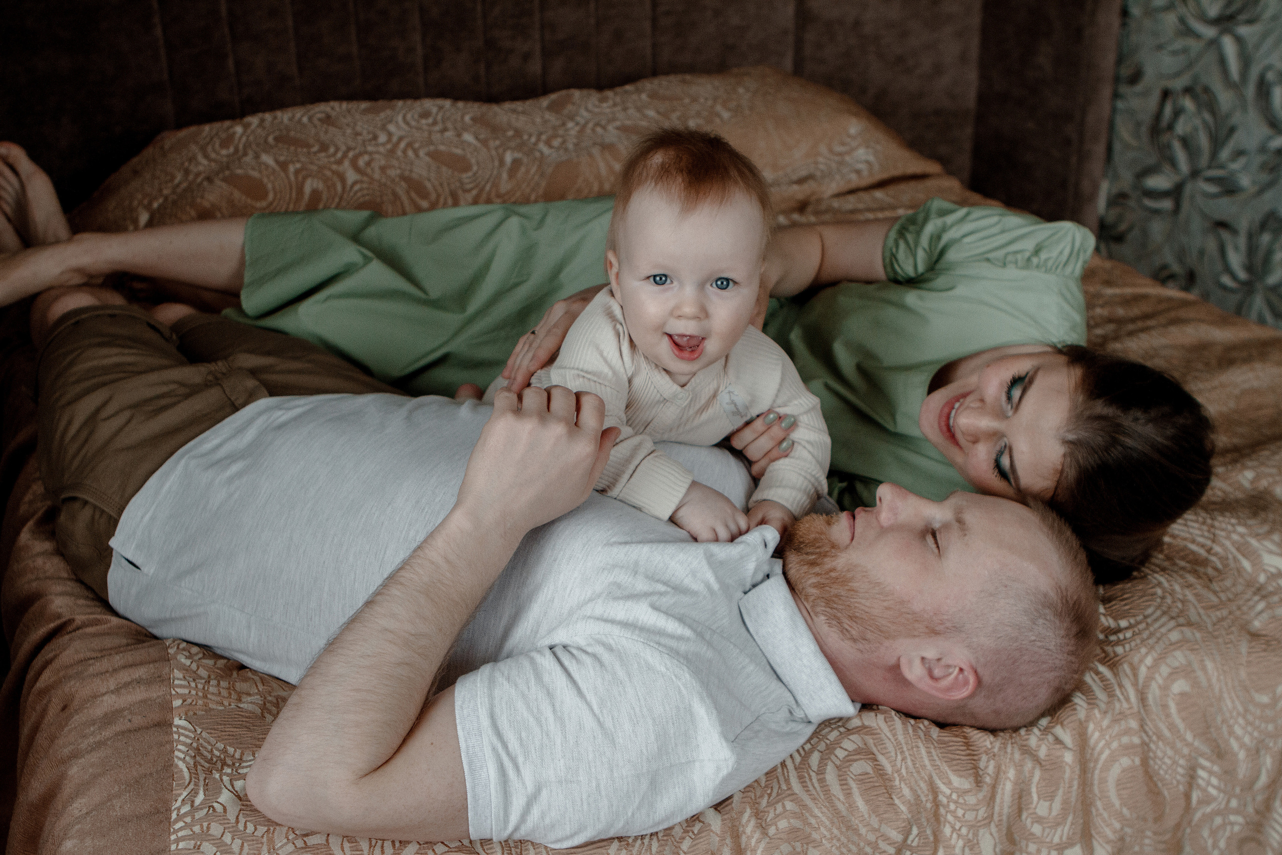 Семейная домашняя съёмка. Свадебный и семейный фотограф Ибрагимова Мария из Екатеринбурга