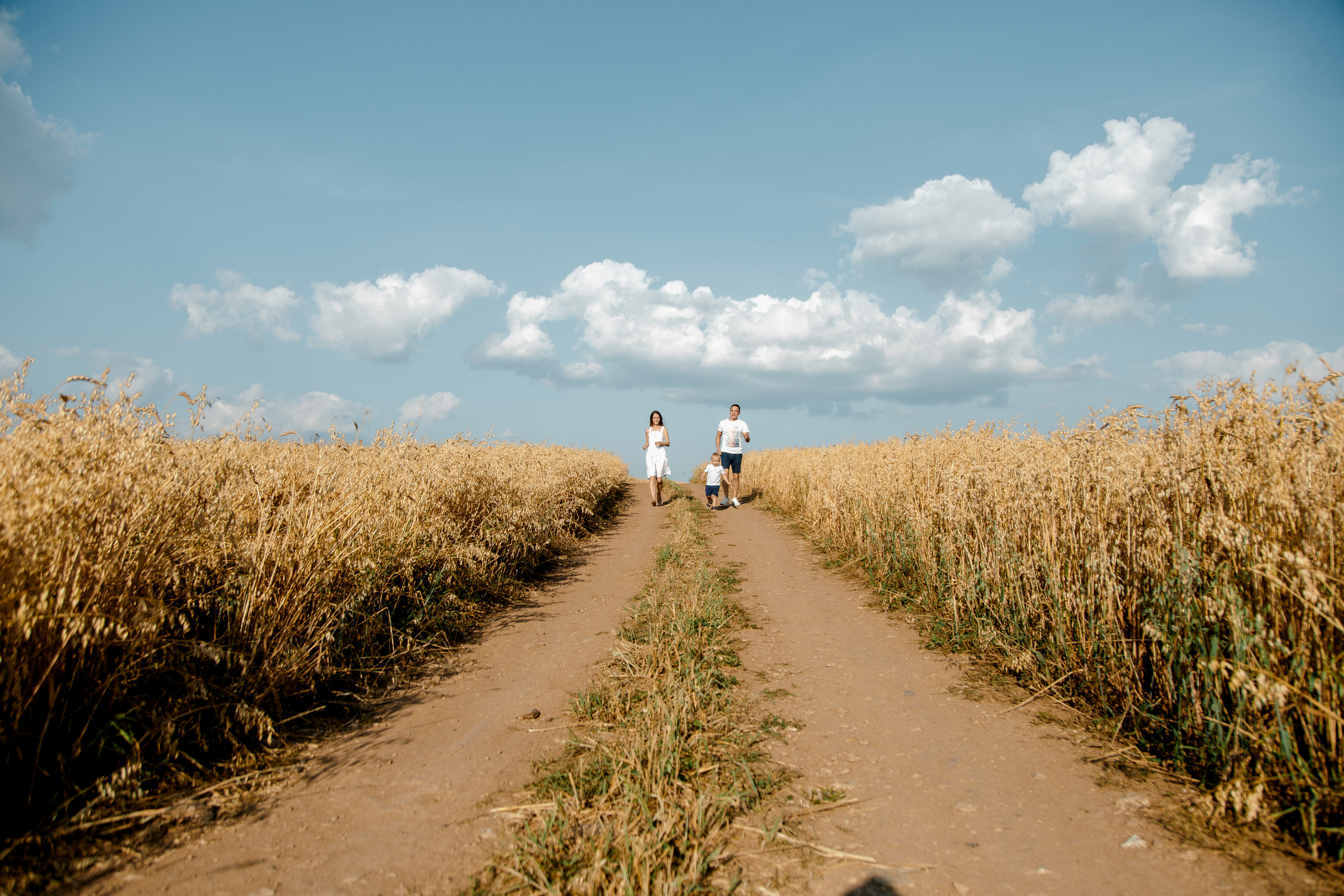 Семейная прогулка. Свадебный и семейный фотограф Ибрагимова Мария из Екатеринбурга