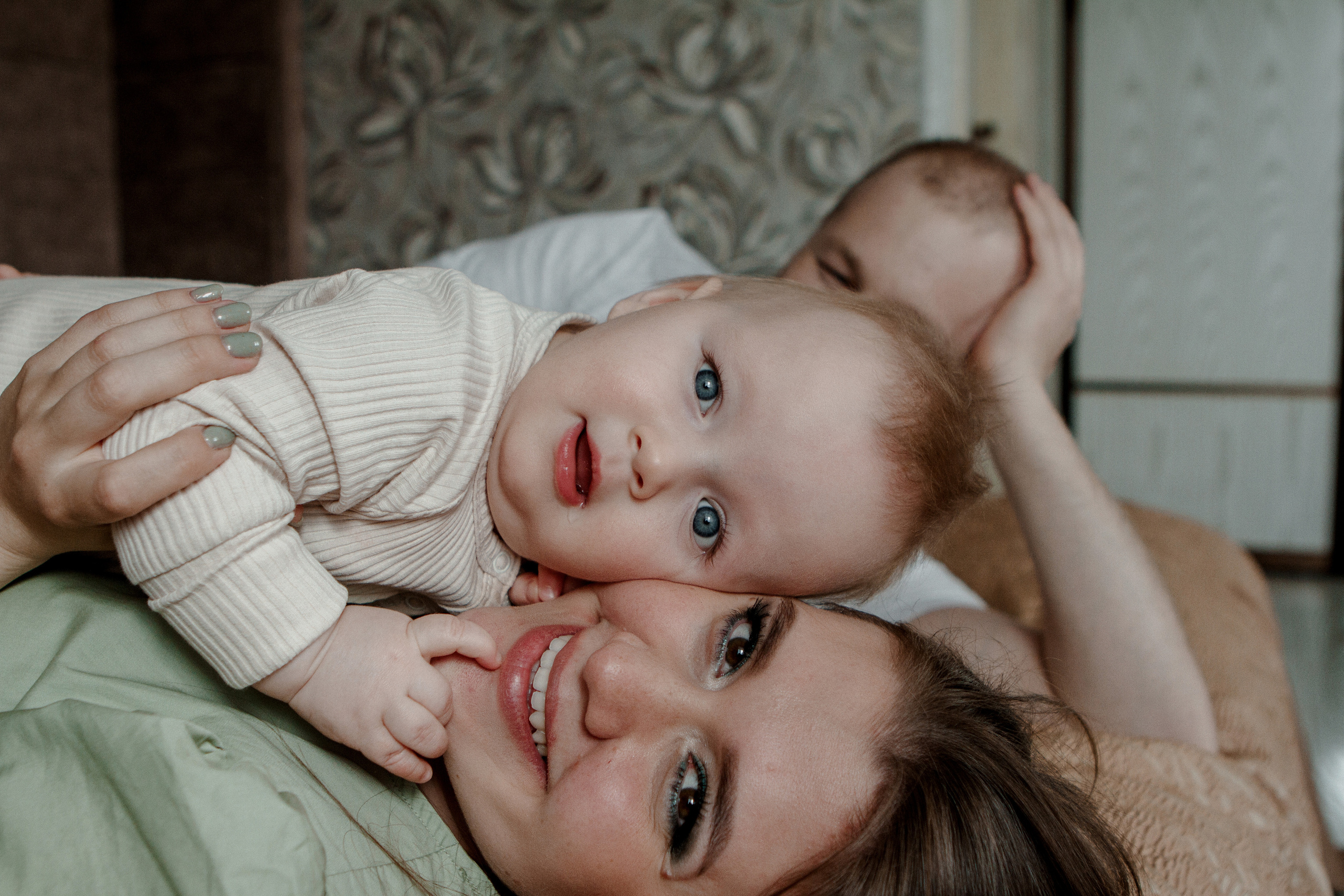 Семейная домашняя съёмка. Свадебный и семейный фотограф Ибрагимова Мария из Екатеринбурга